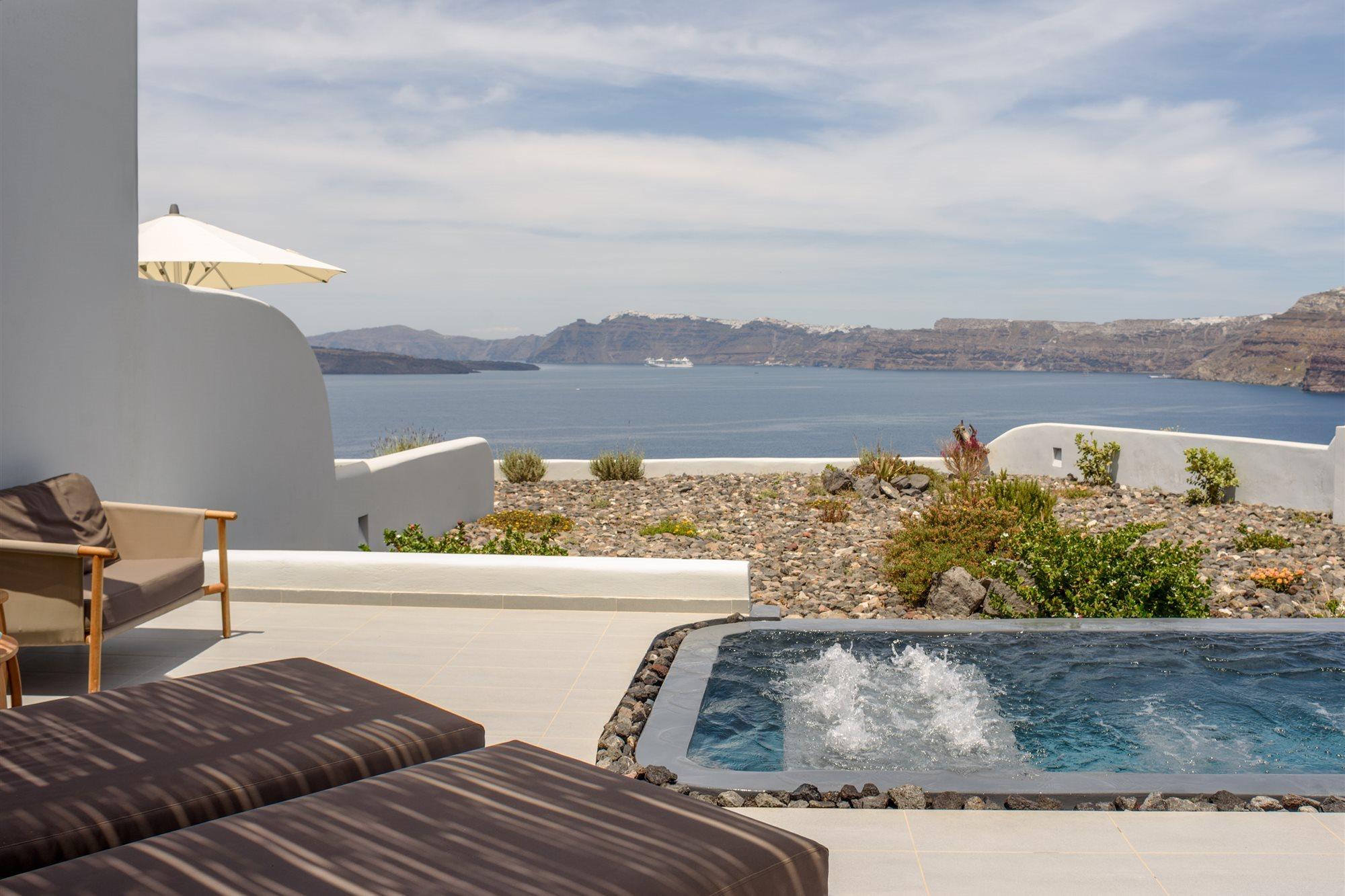 Neptune Luxury Hotel Akrotiri (Santorini)