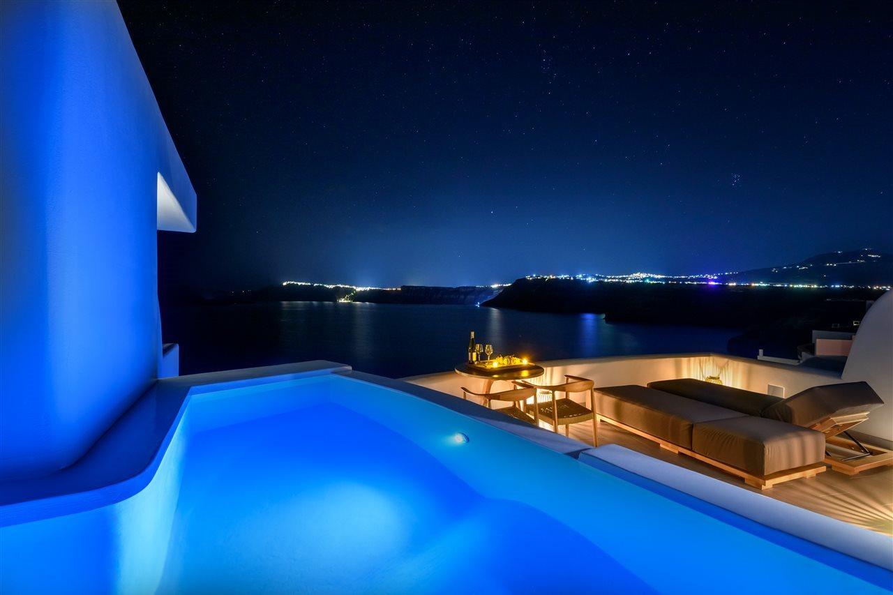 Neptune Luxury Akrotiri (Santorini)
