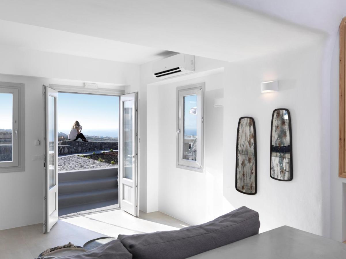 Elysian Santorini Villa *