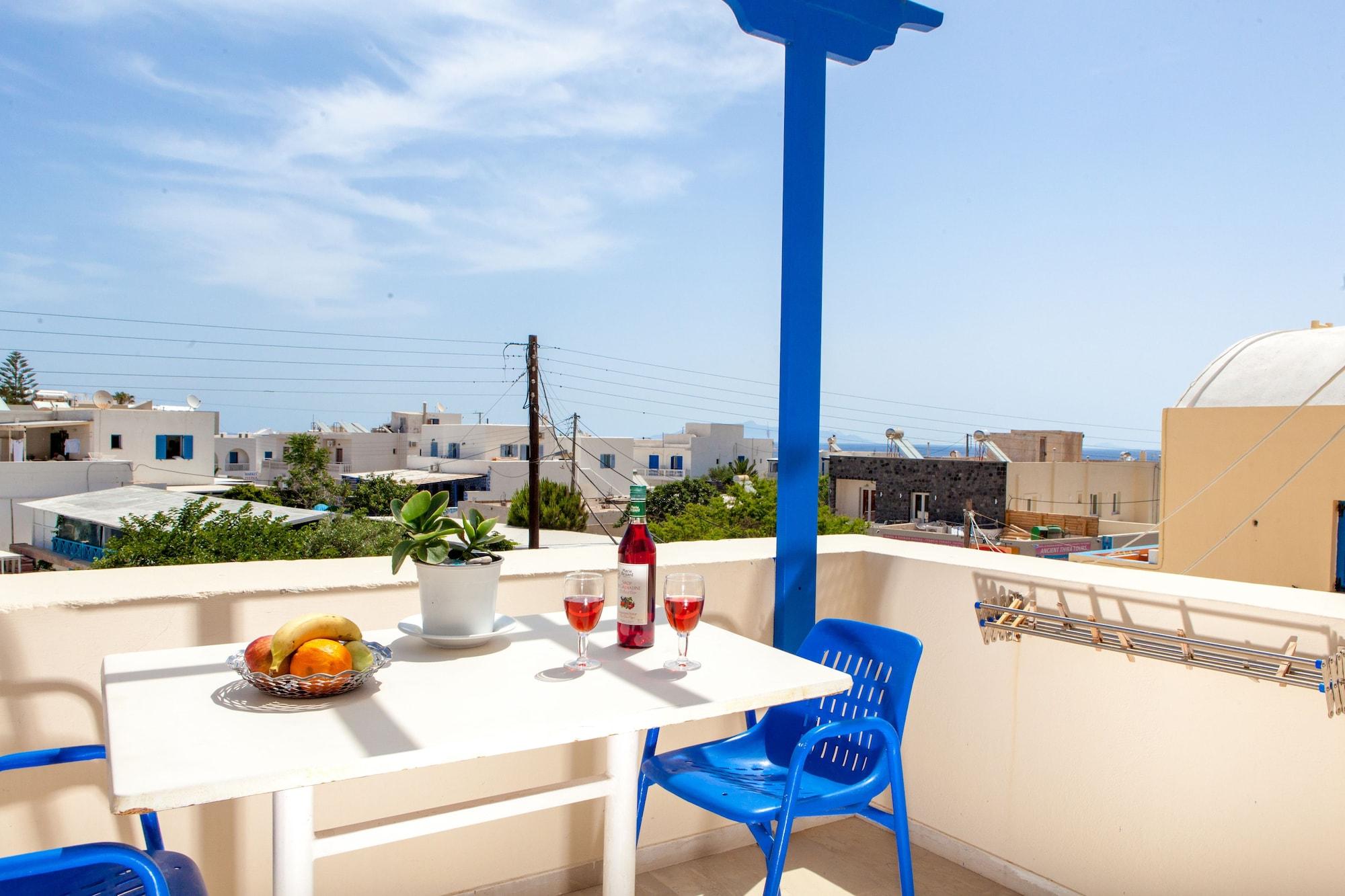 Akis 2* Kamari (Santorini)