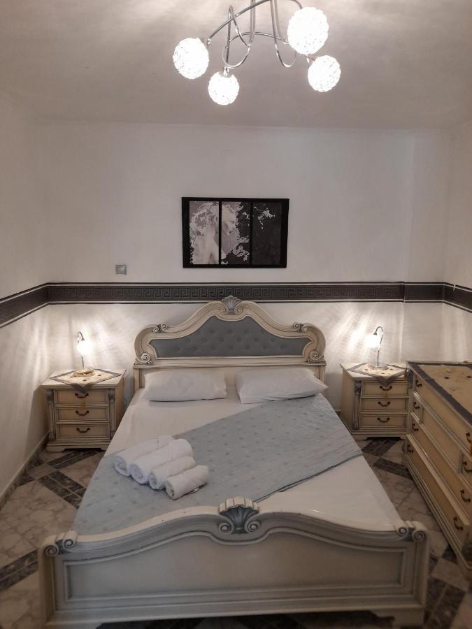 Villa Markos Aparthotel Perissa (Santorini)