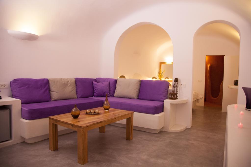 Fanari Vista Villa Fira (Santorini)
