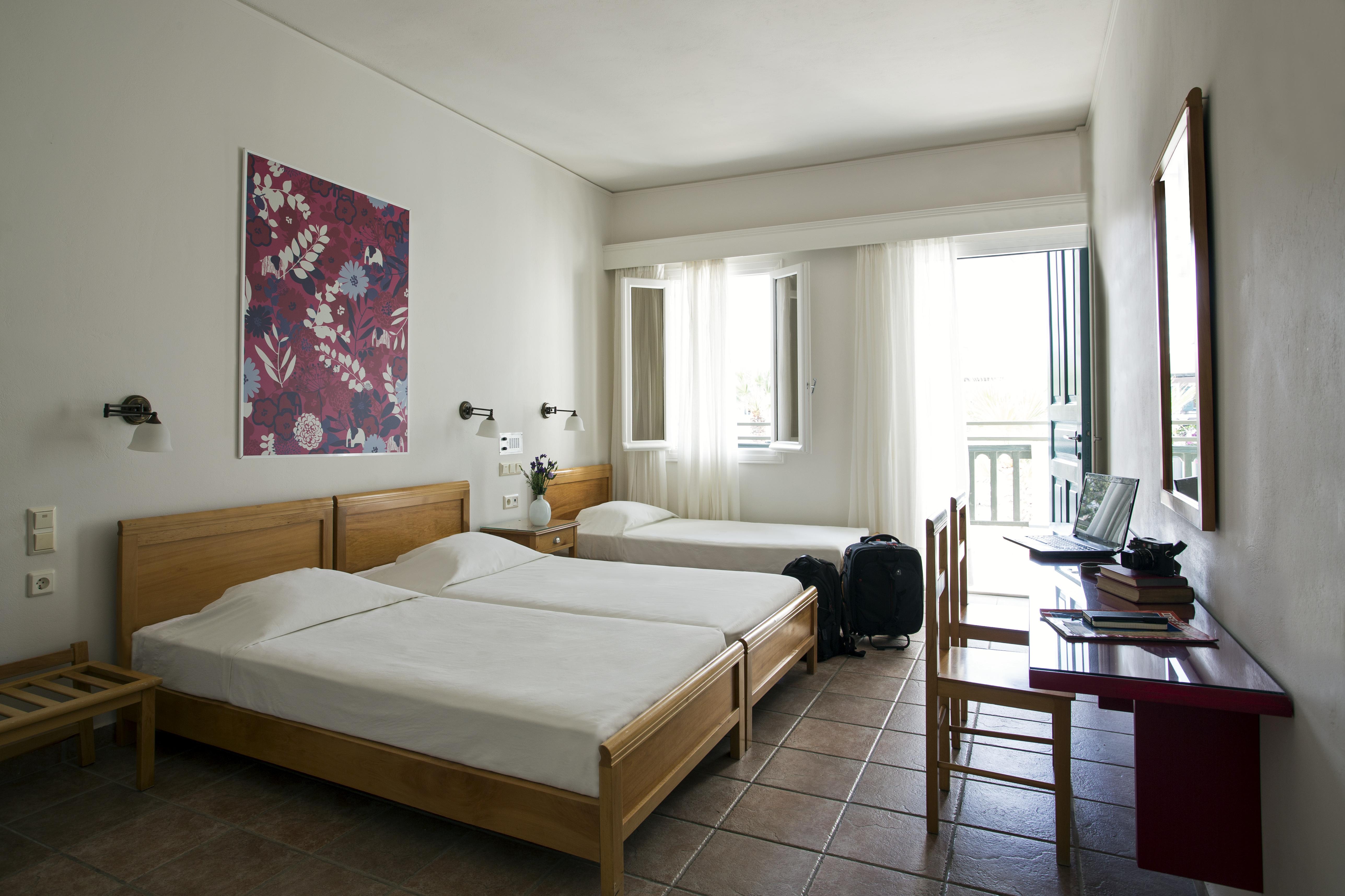 Rose Bay 4*