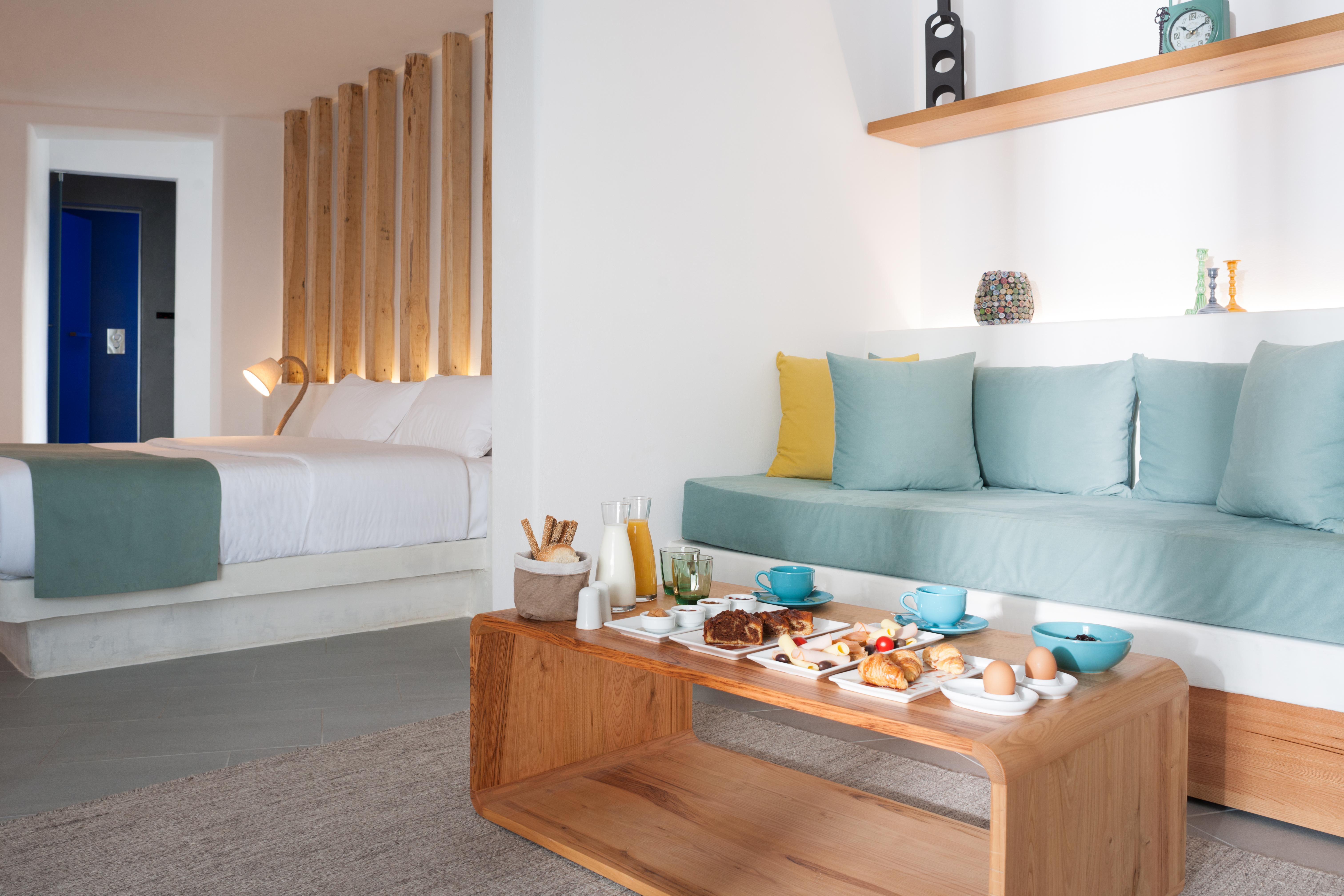 Neptune Luxury Hotel Akrotiri (Santorini)