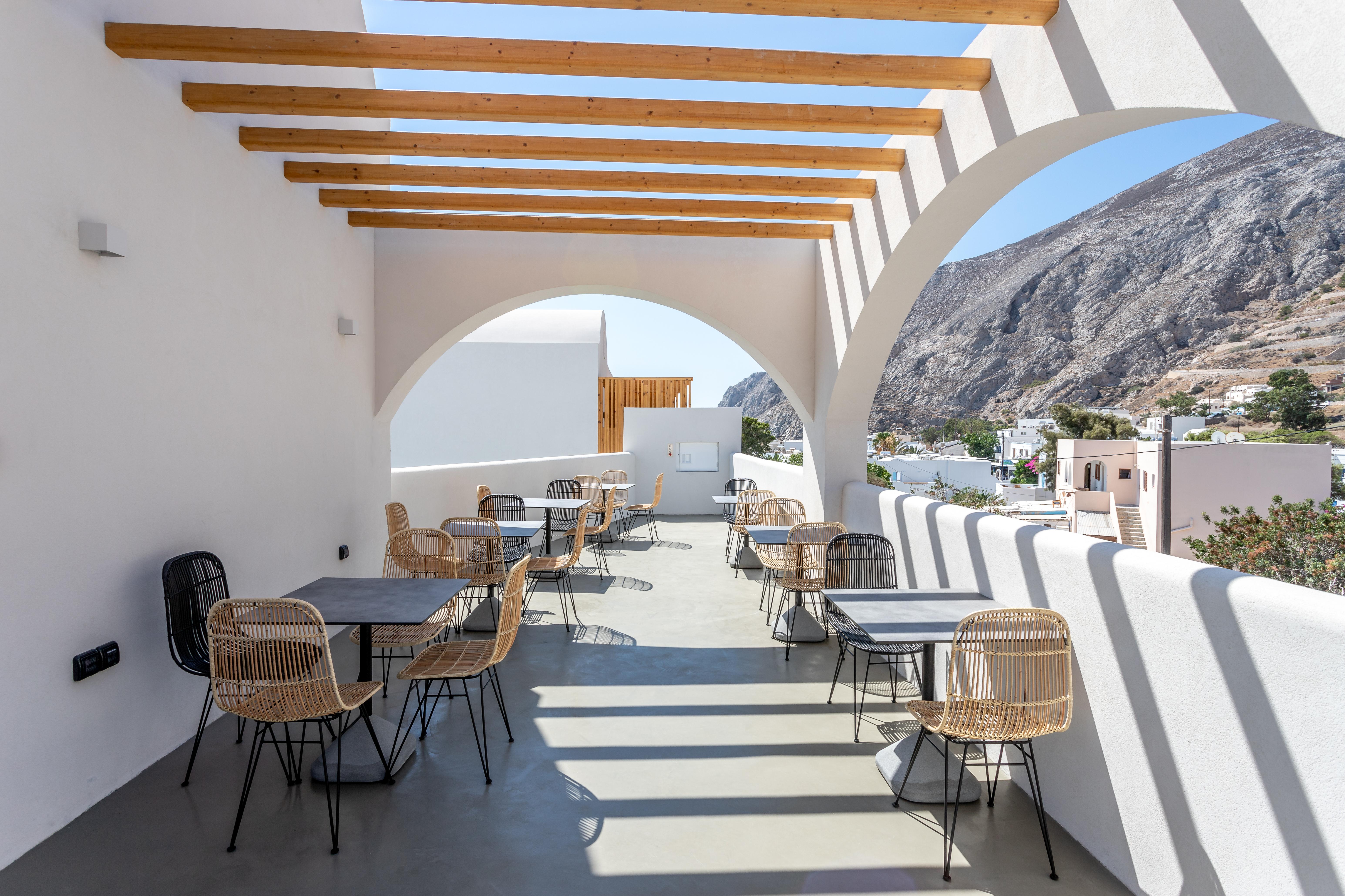 Aegean Gem 4* Kamari (Santorini)