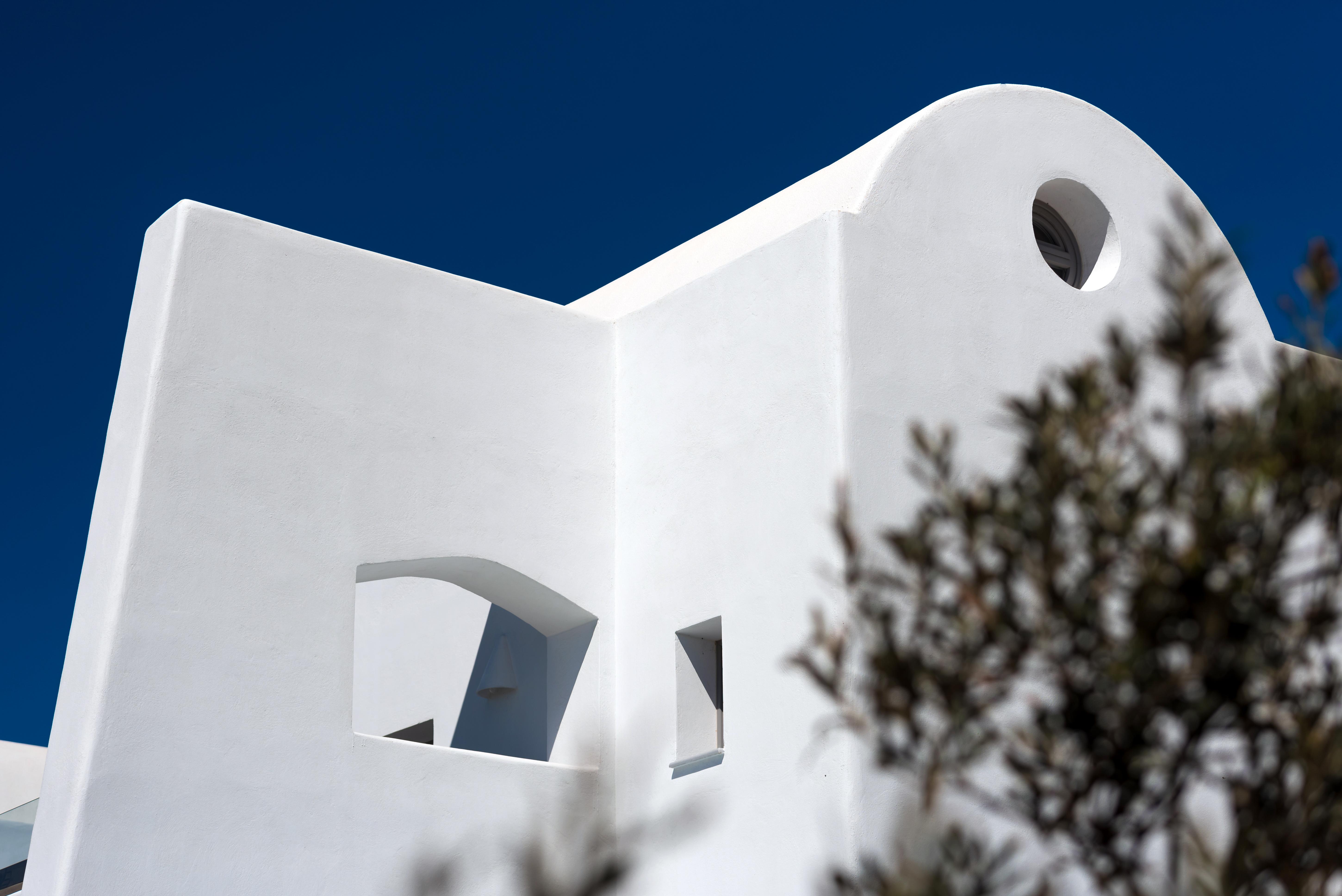 White Harmony Apartment *