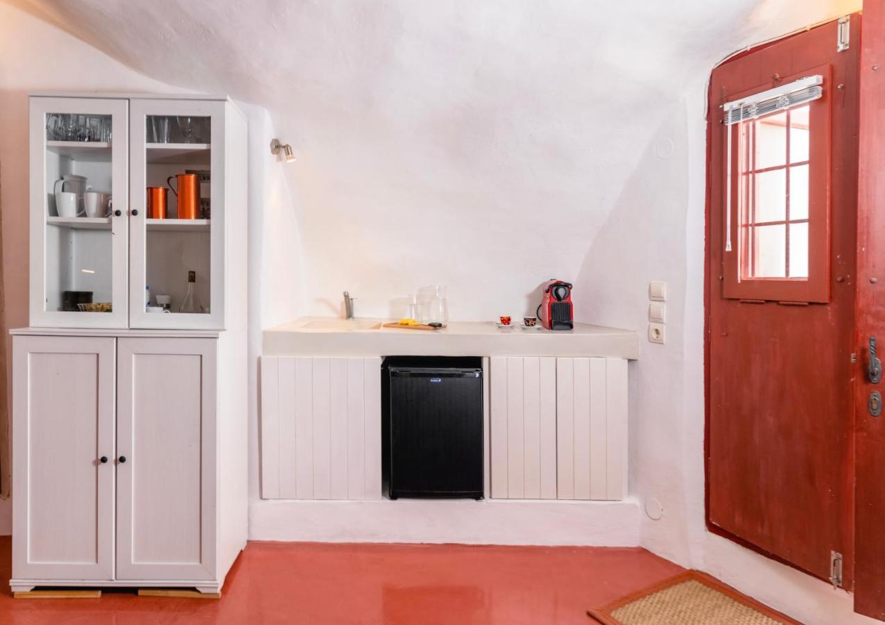 Apartment Traditional Farmers Caves Emporio (Santorini)