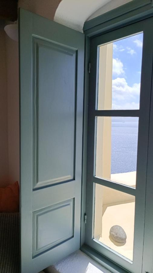 Apartment Elias Cave House 270o Caldera View *