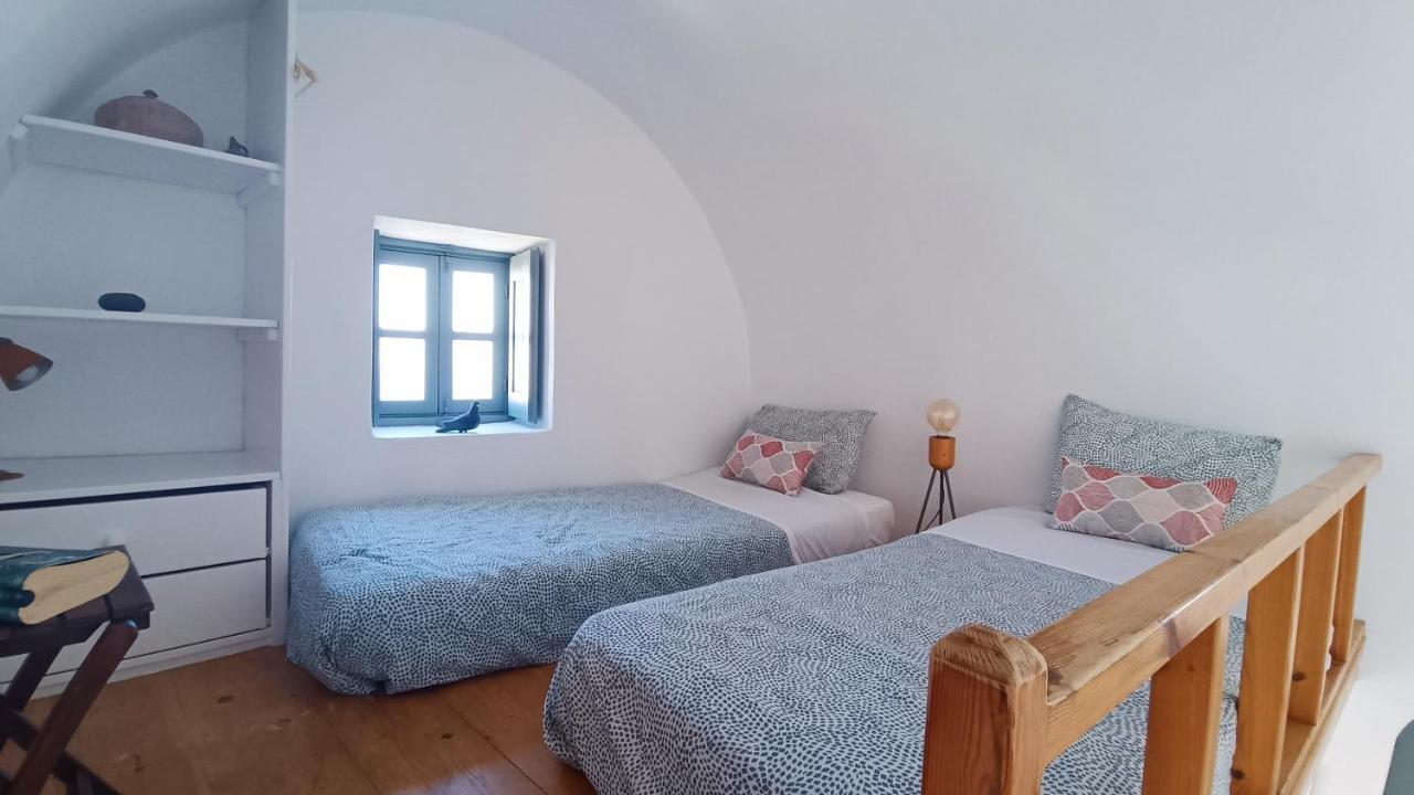 Apartment Elias Cave House 270o Caldera View