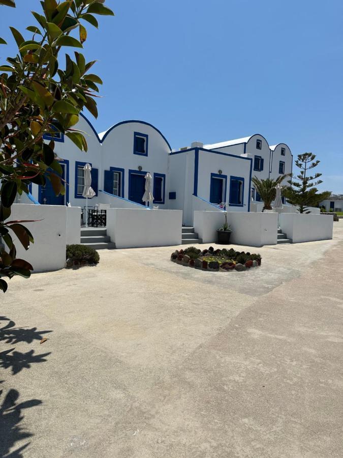 Paradisos Aparthotel