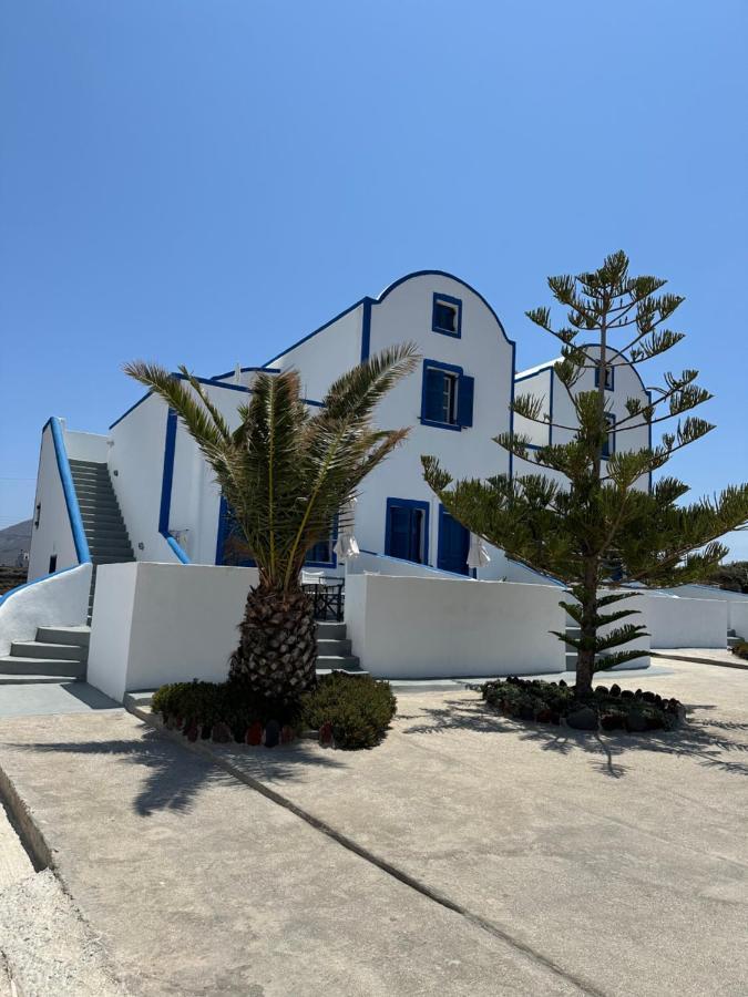 Paradisos Aparthotel Oia (Santorini)