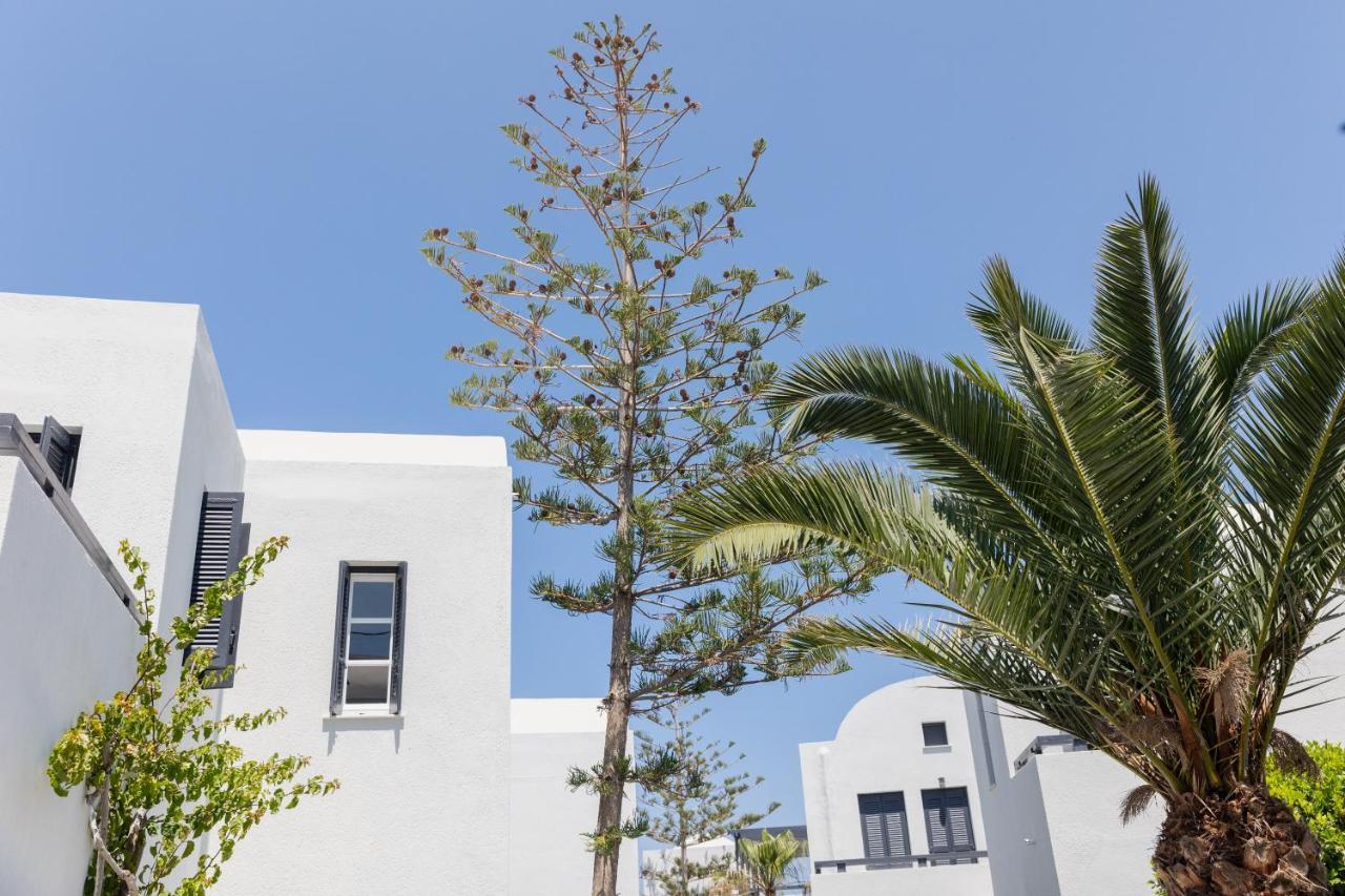 Scorpios Hotel