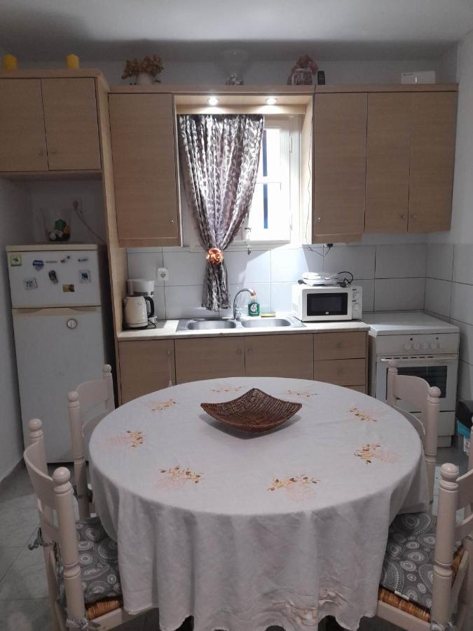 Zolfo Antico Apartment Perissa (Santorini)
