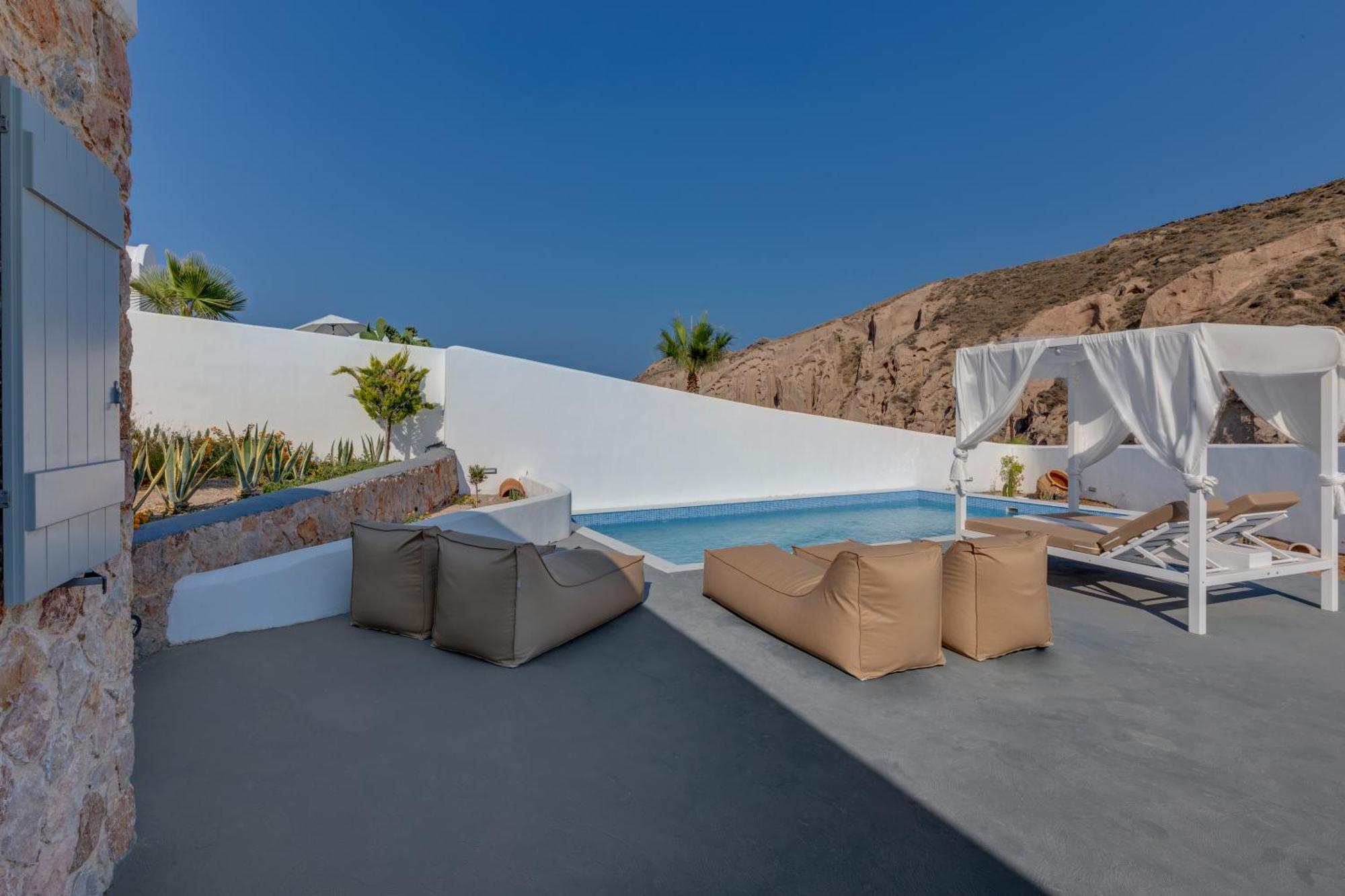 Desiterra & 5* Fira (Santorini)