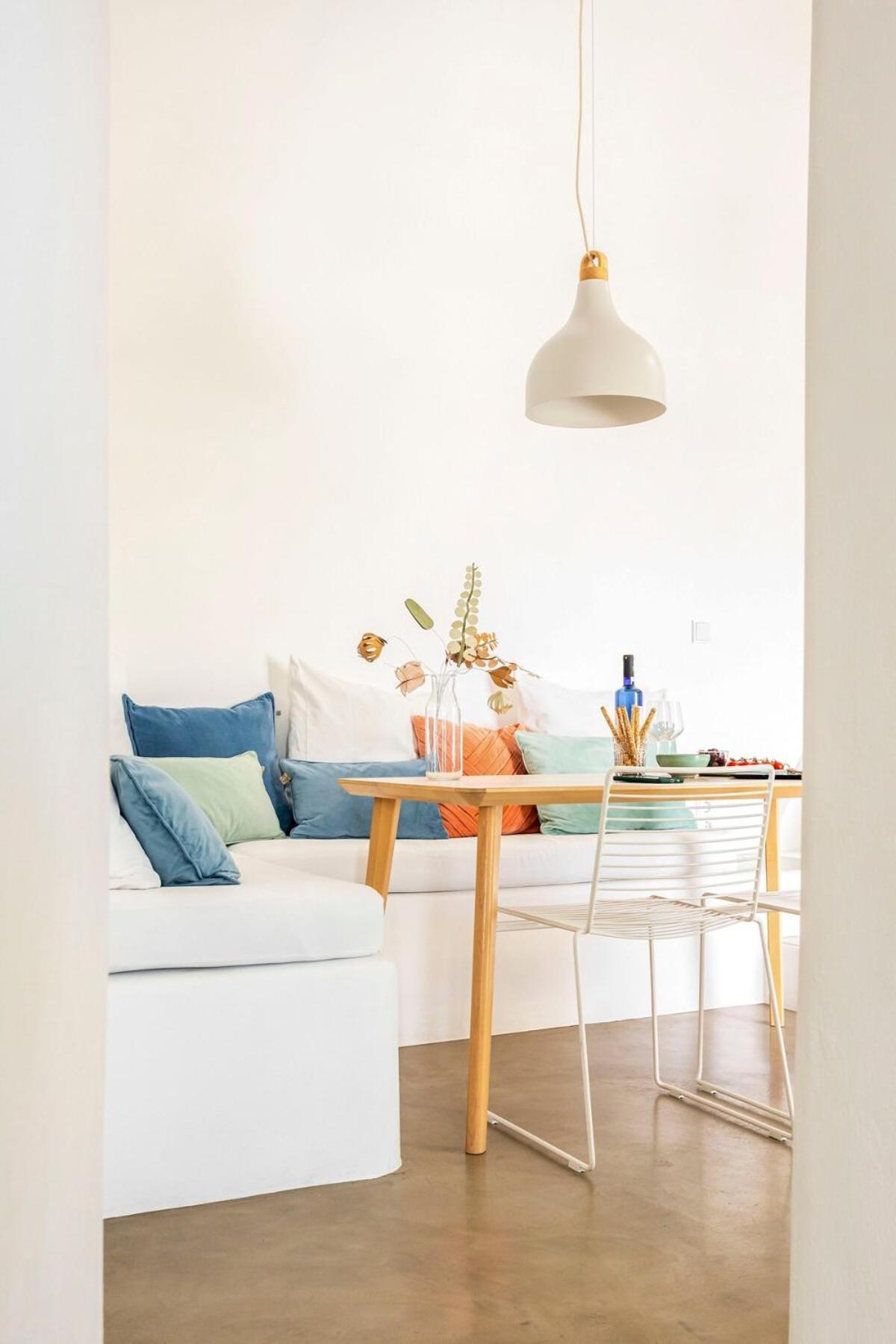 Vima Santorini, Traditional Luxury
