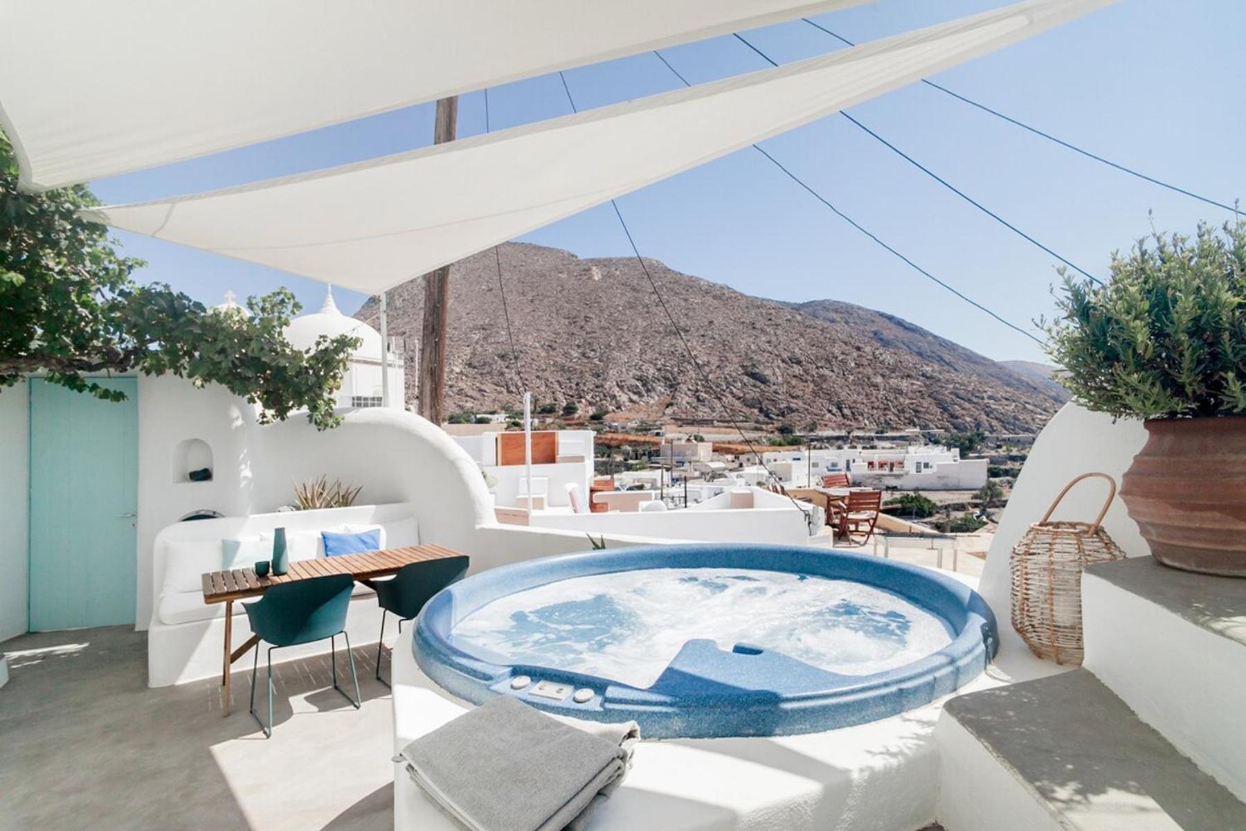 Vima Santorini, Traditional Luxury