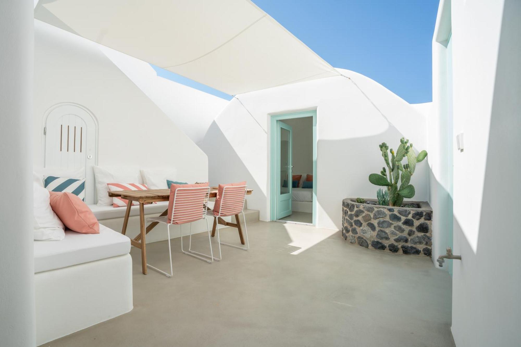 Vima Santorini, Traditional Luxury Emporio (Santorini)