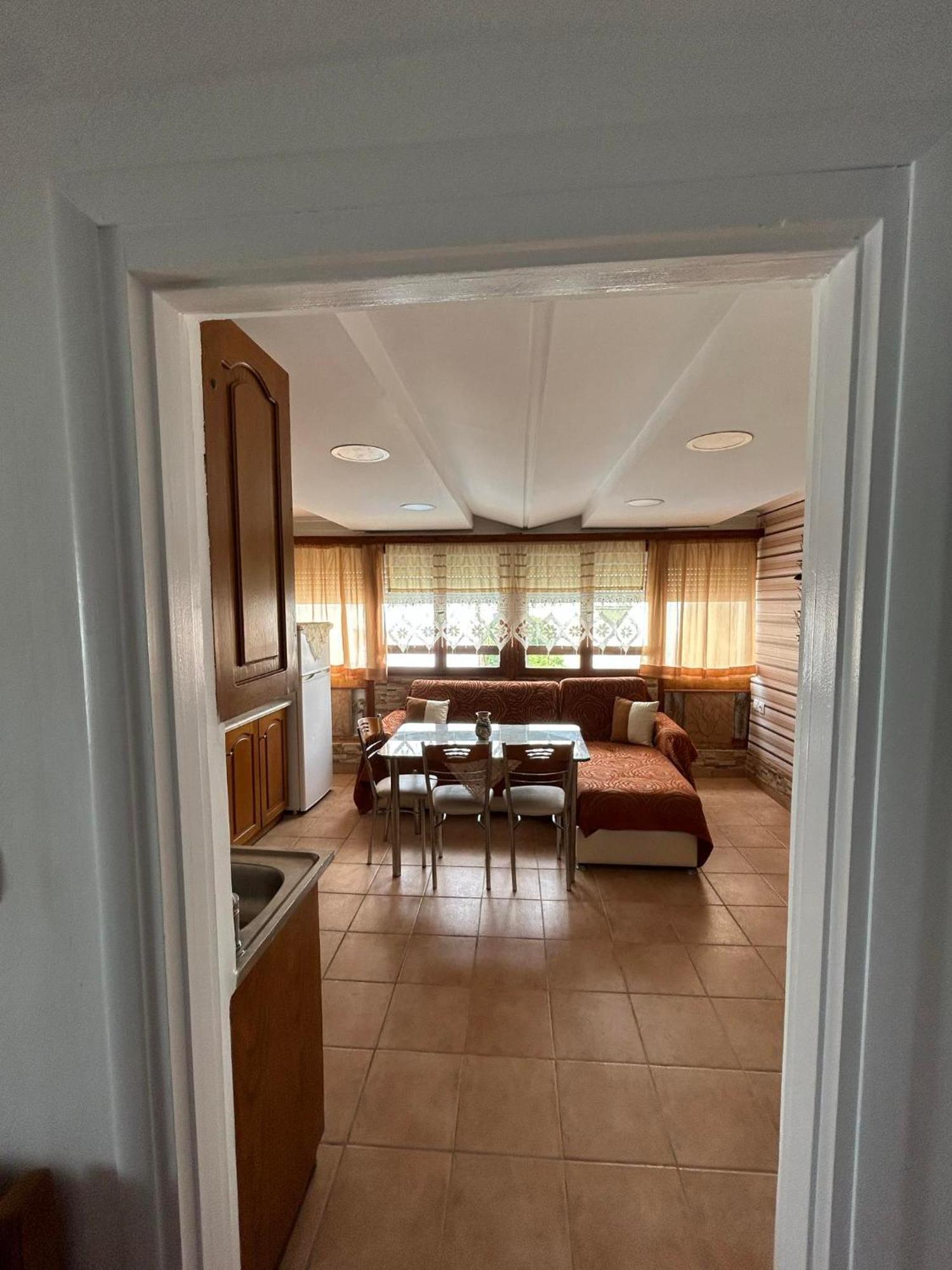 Villa Markos Aparthotel Perissa (Santorini)