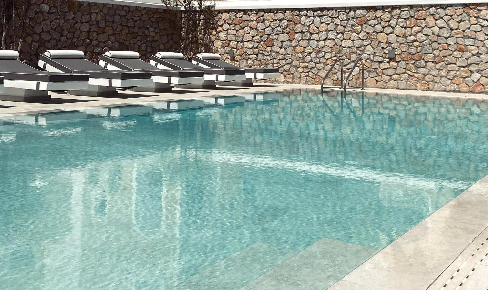 Hotel Sellada Perissa (Santorini)