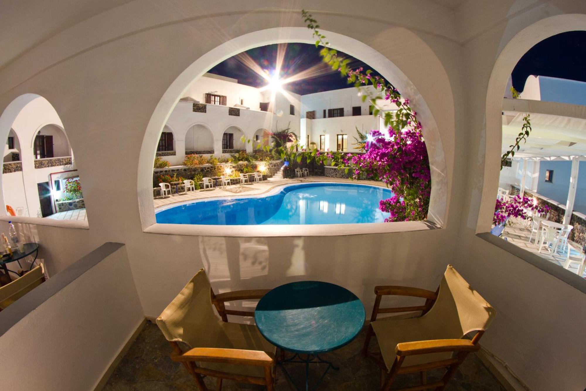 New Haroula Fira (Santorini)