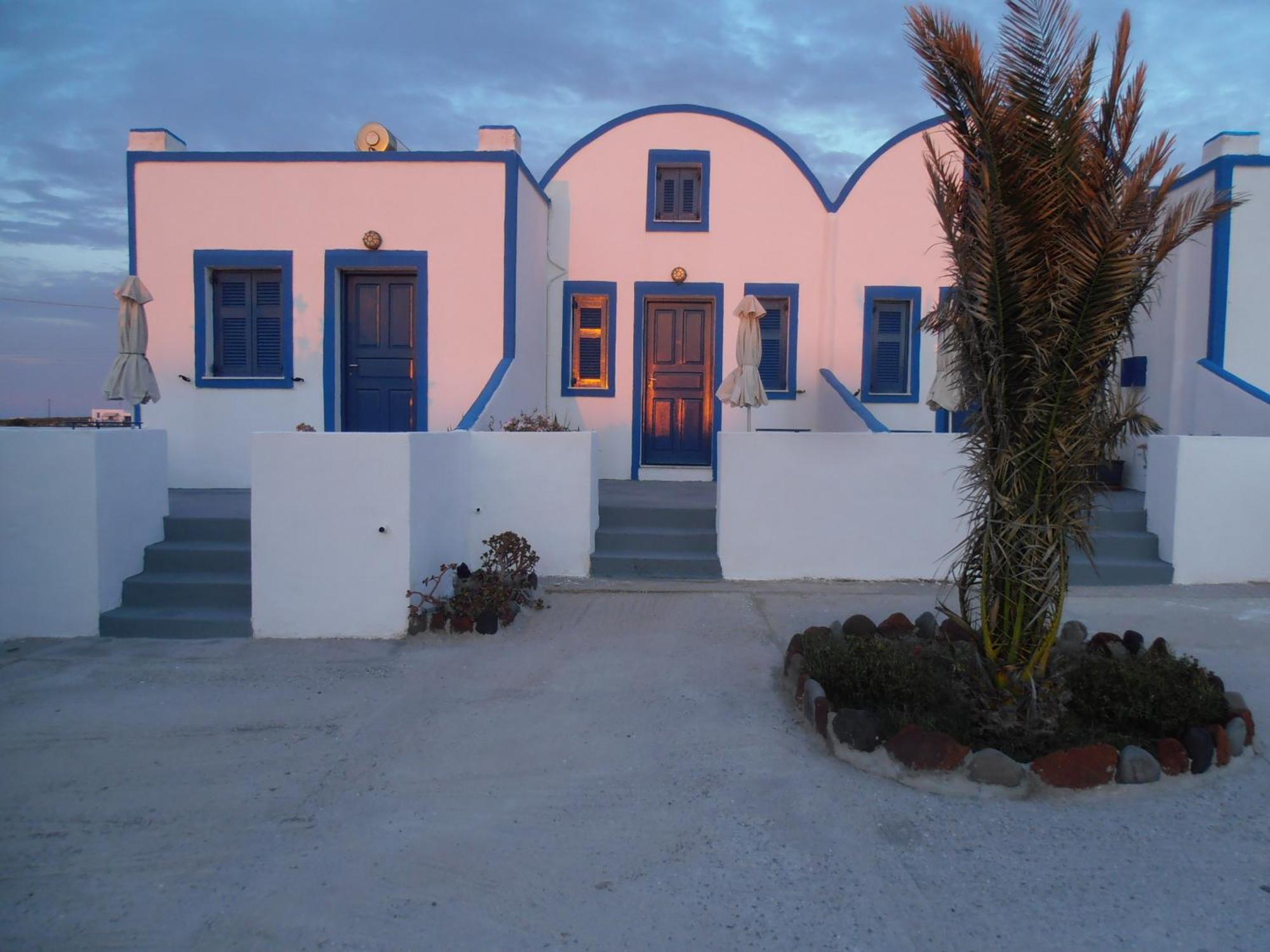 Paradisos Oia (Santorini)