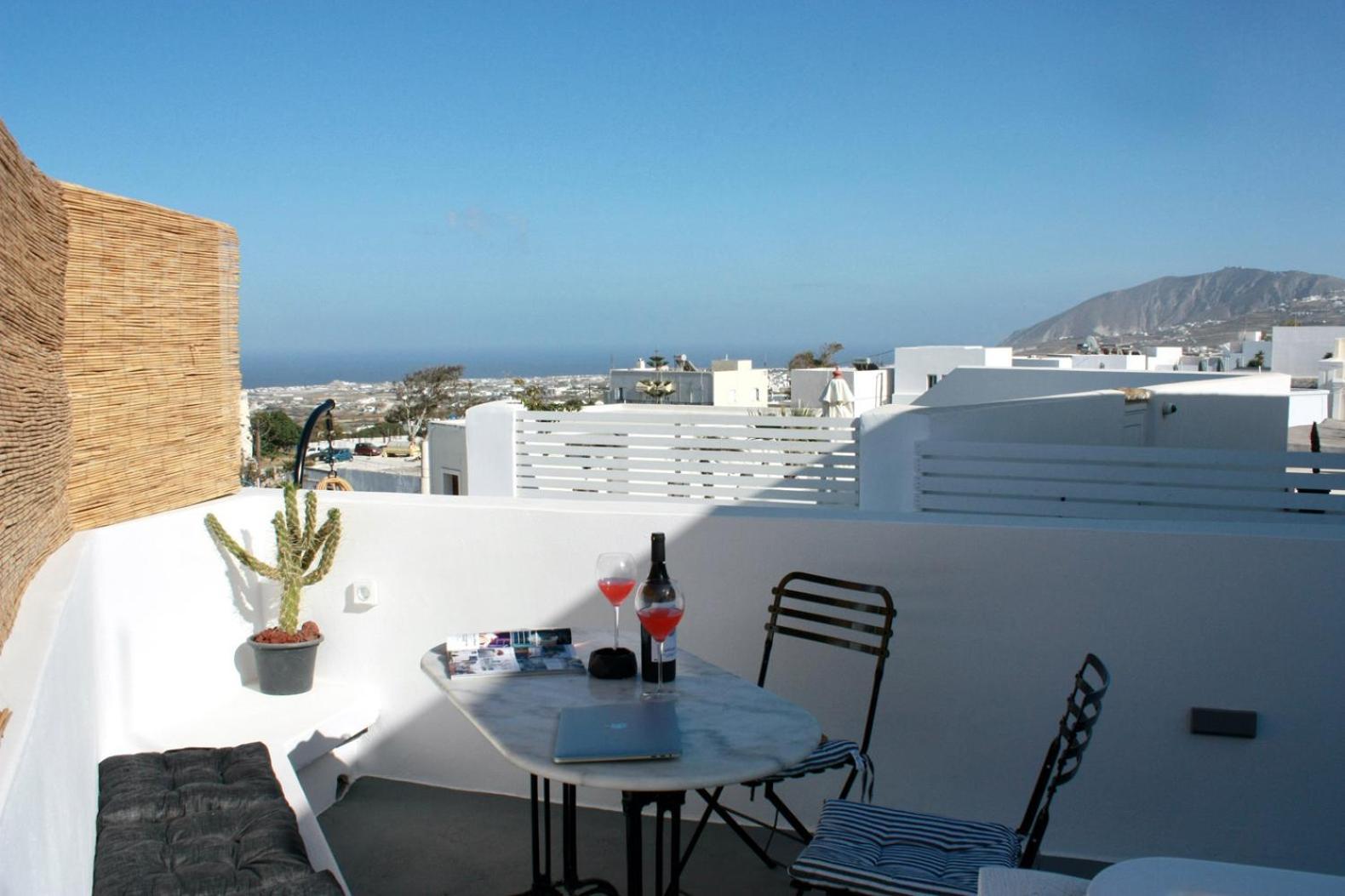 Villa The Lithos By A Terre Cave Fira (Santorini)