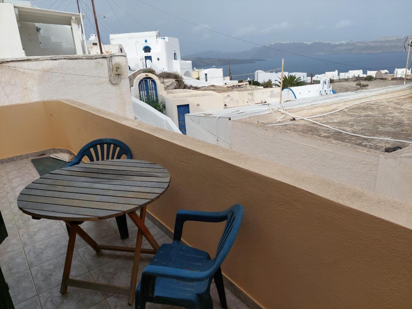 Apartment Akrotiri Cosy With Private Patio And Scenic View *