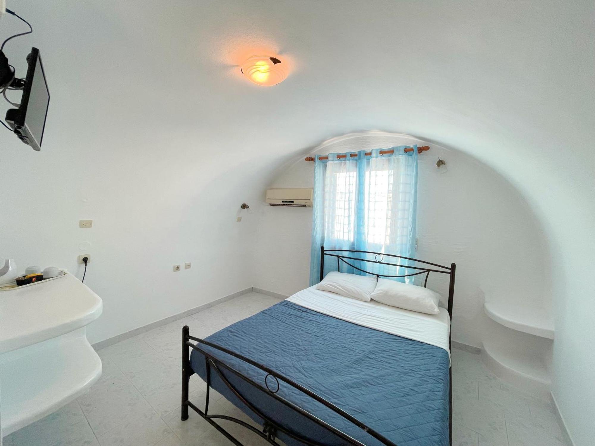 Aparthotel Santorini Dima Villa 3*