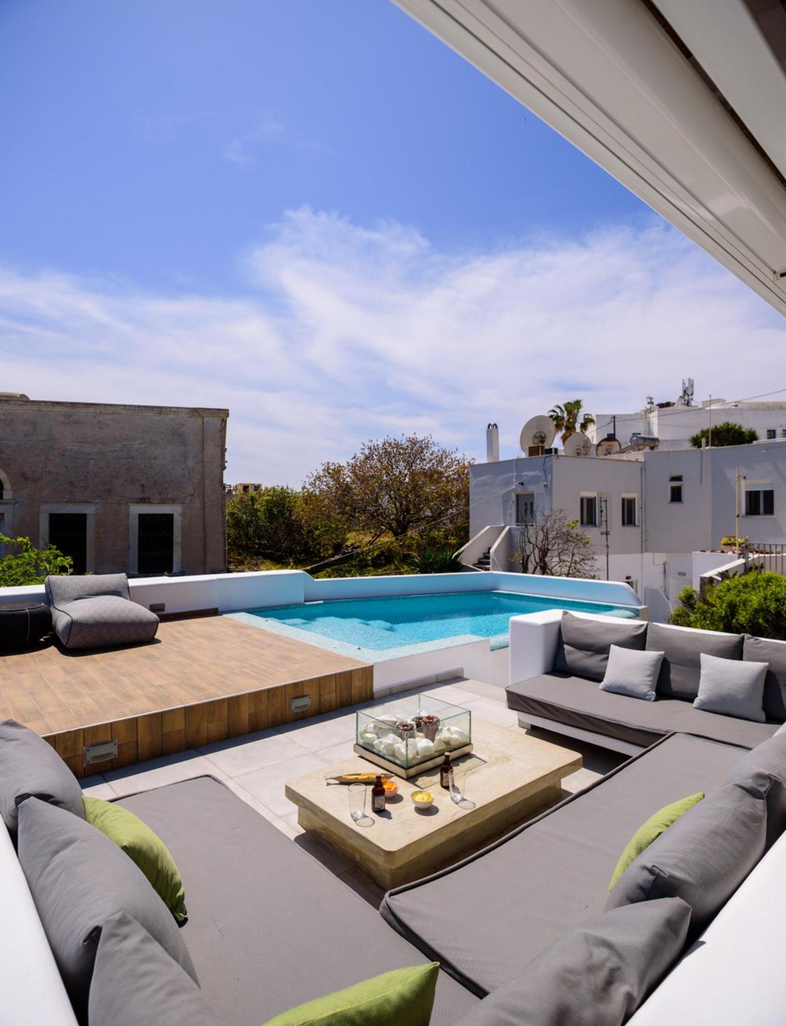 Secret Spot Luxury Villa Fira (Santorini)