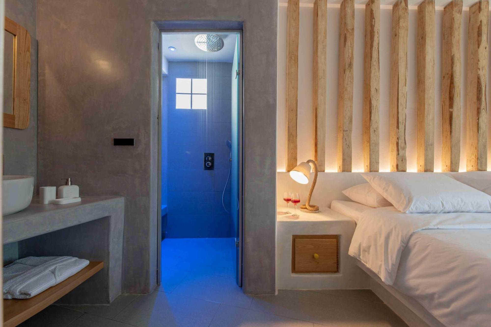 Hotel Neptune Luxury Akrotiri (Santorini)