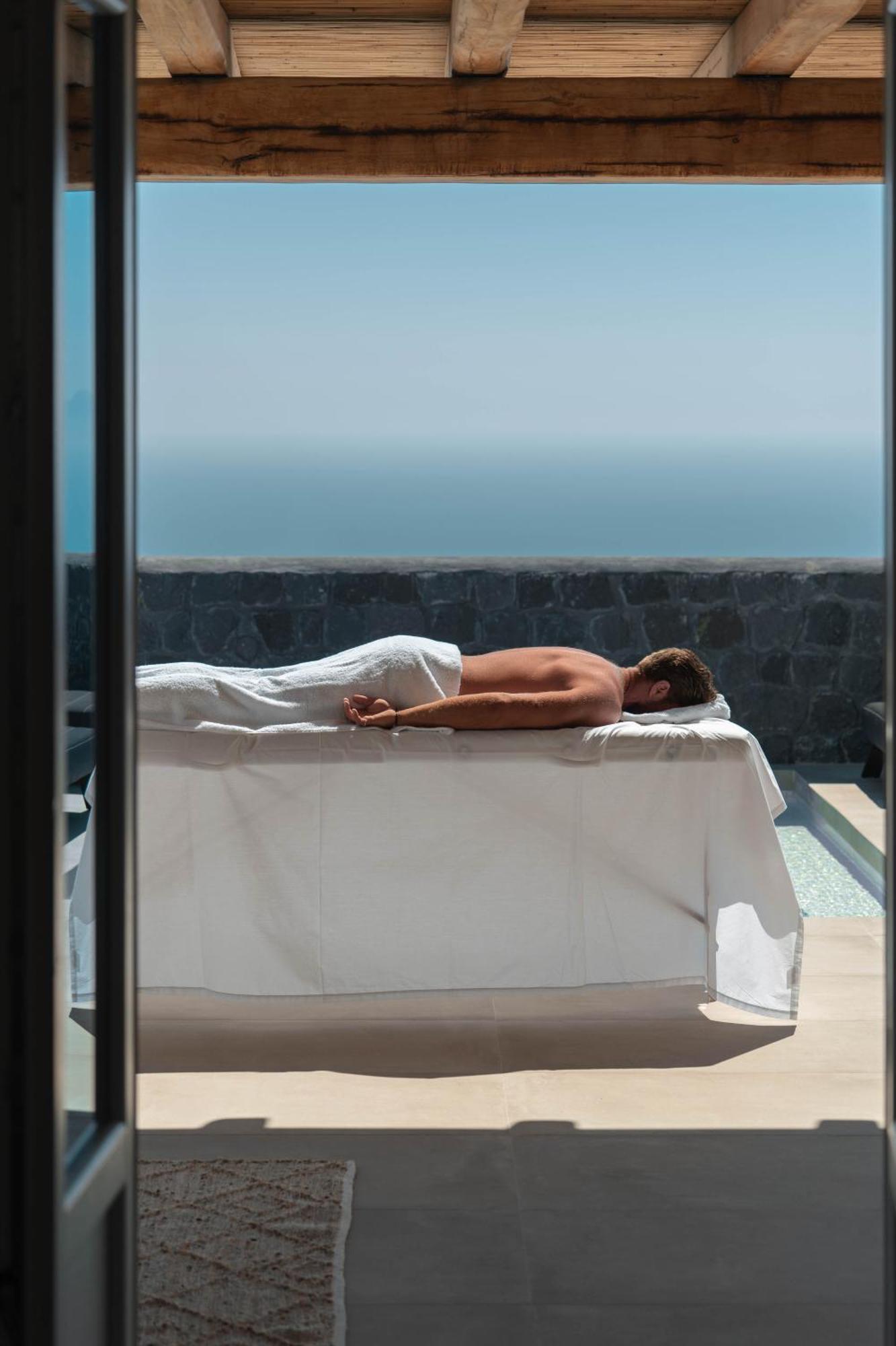 Nero By Nomee Hospitality Group Hotel