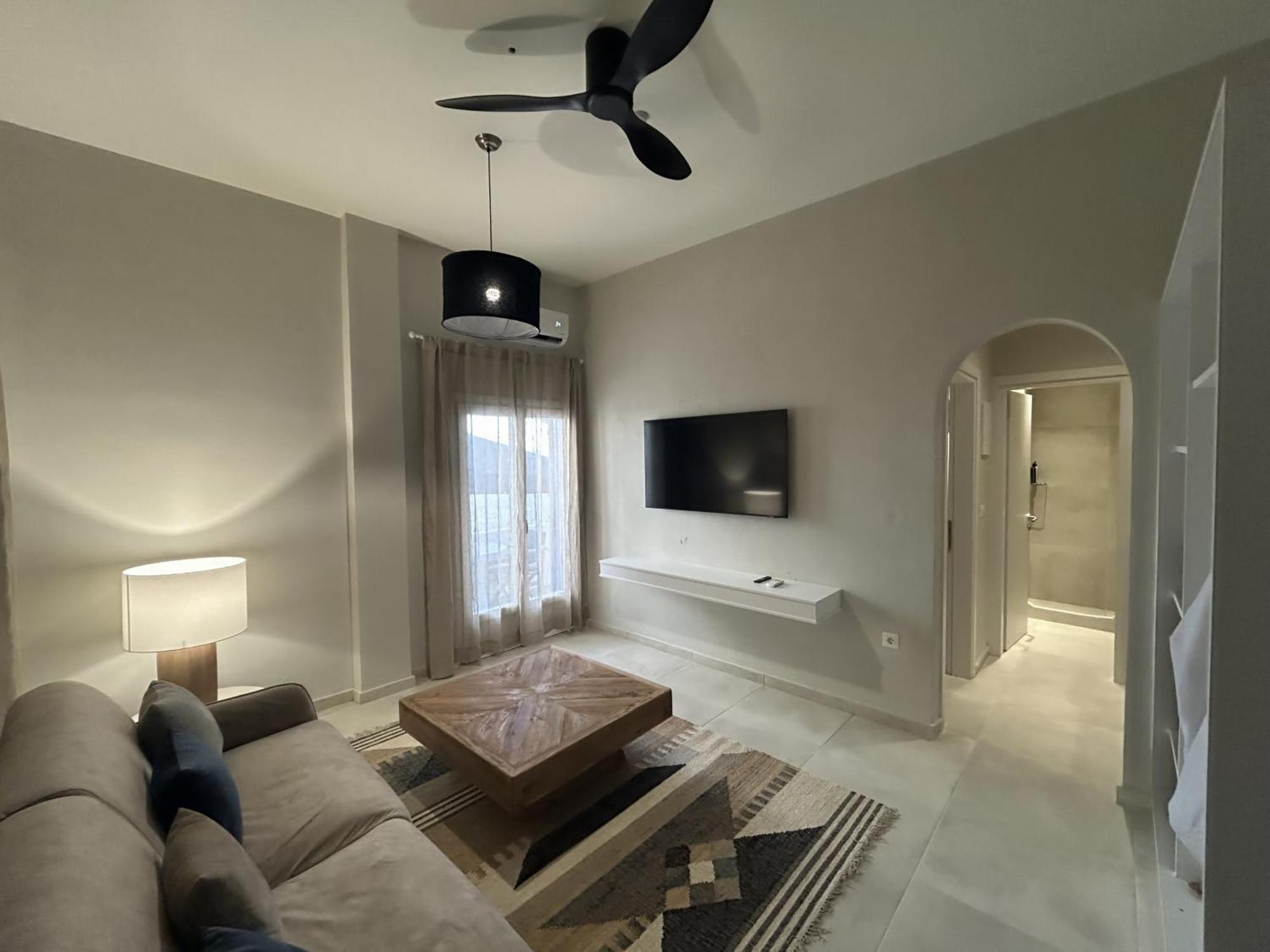 Hotel The Noverian Bios Santorini Boutique Fira (Santorini)
