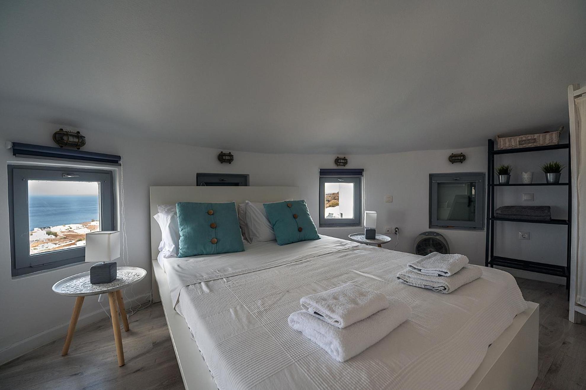 Holiday home Anemos Windmill