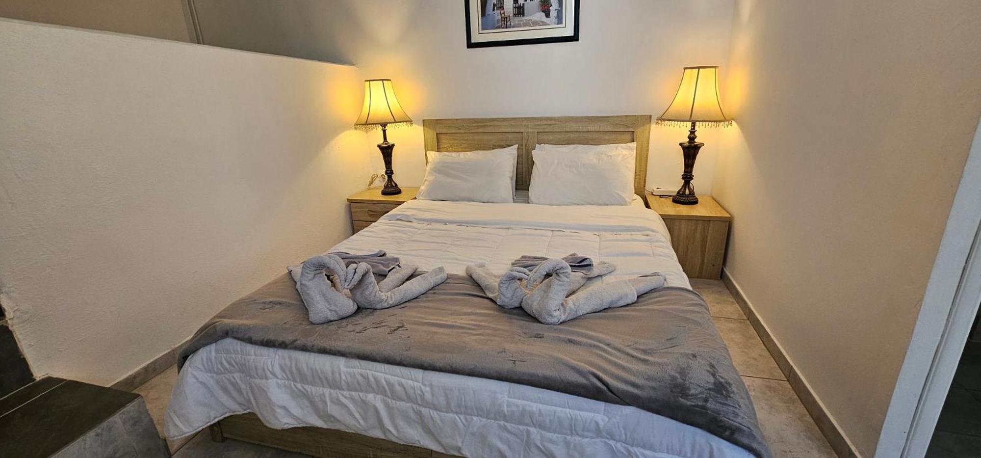 Hotel Pleasure Black Santorini Perissa (Santorini)