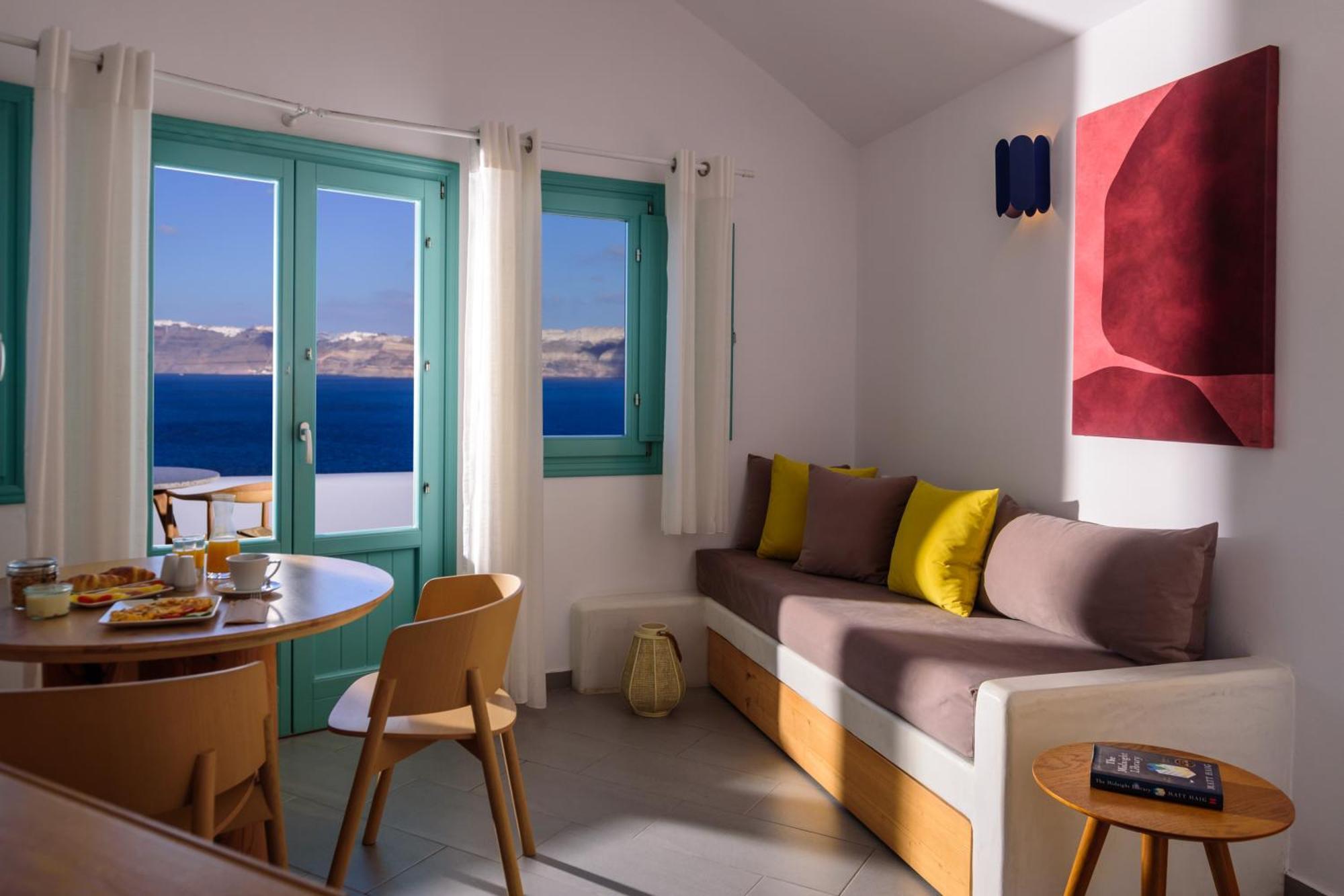 Neptune Luxury Akrotiri (Santorini)