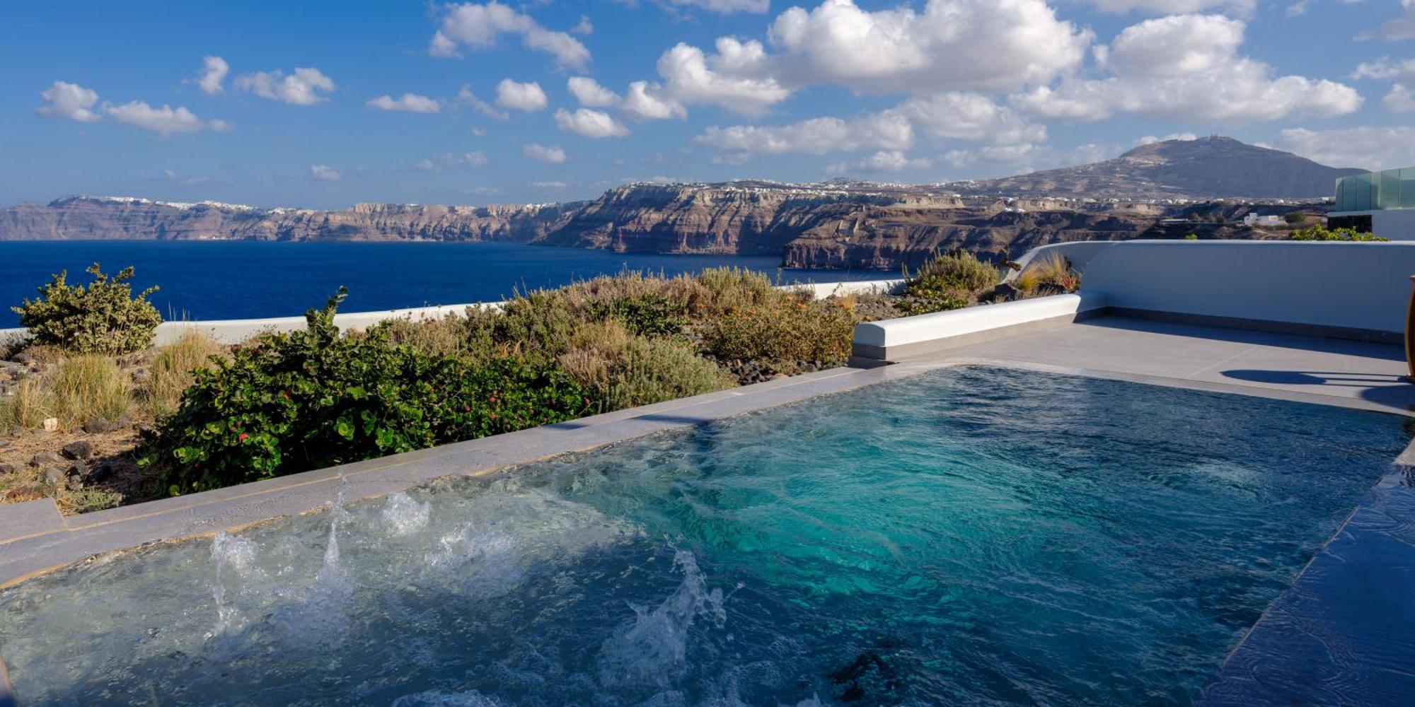 Hotel Neptune Luxury Akrotiri (Santorini)