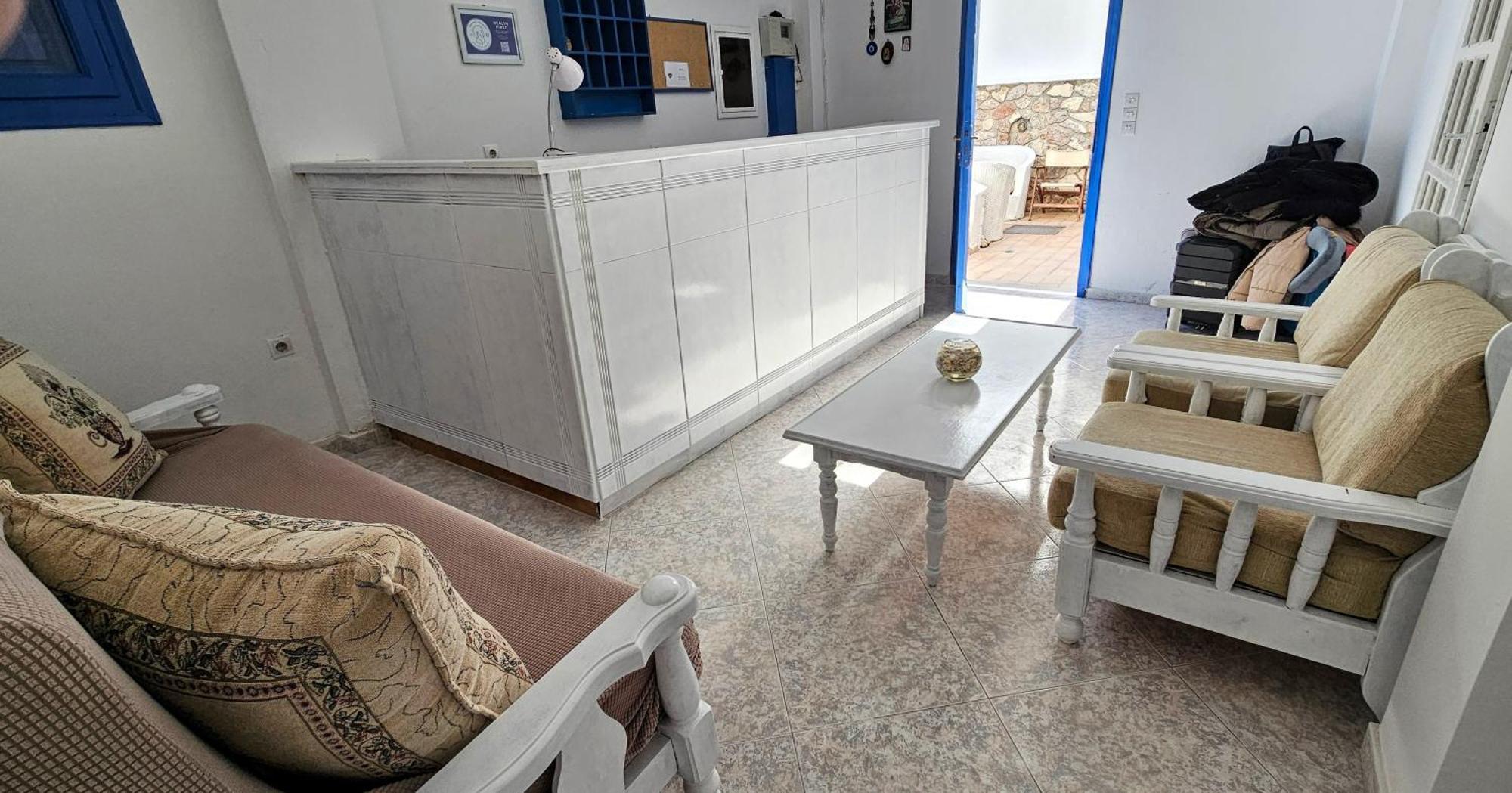 Pleasure Black Santorini Hotel 3*