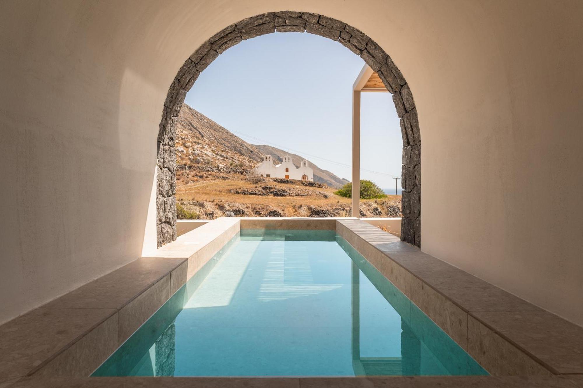 Depalyma Hotel