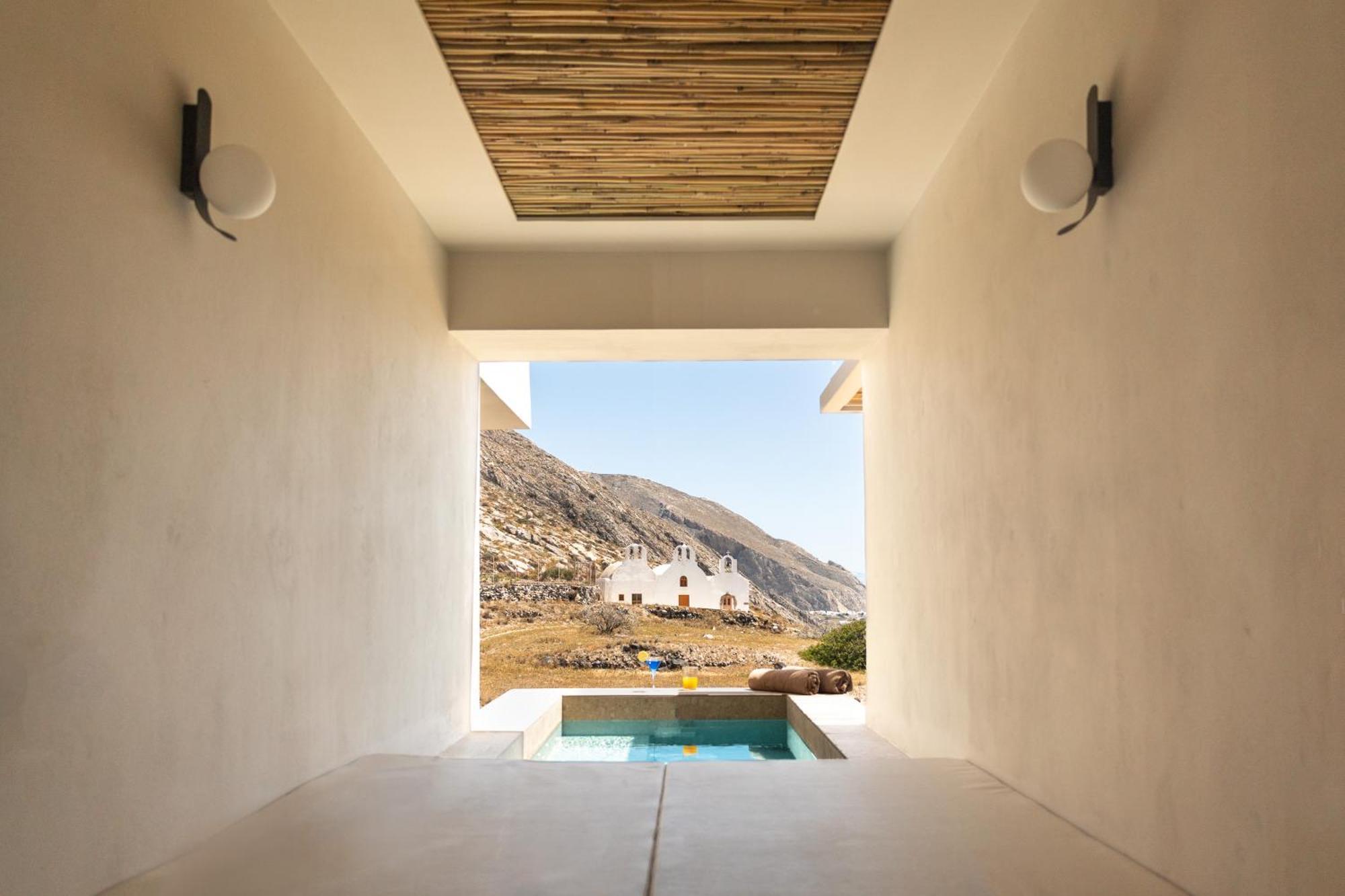 Depalyma Hotel