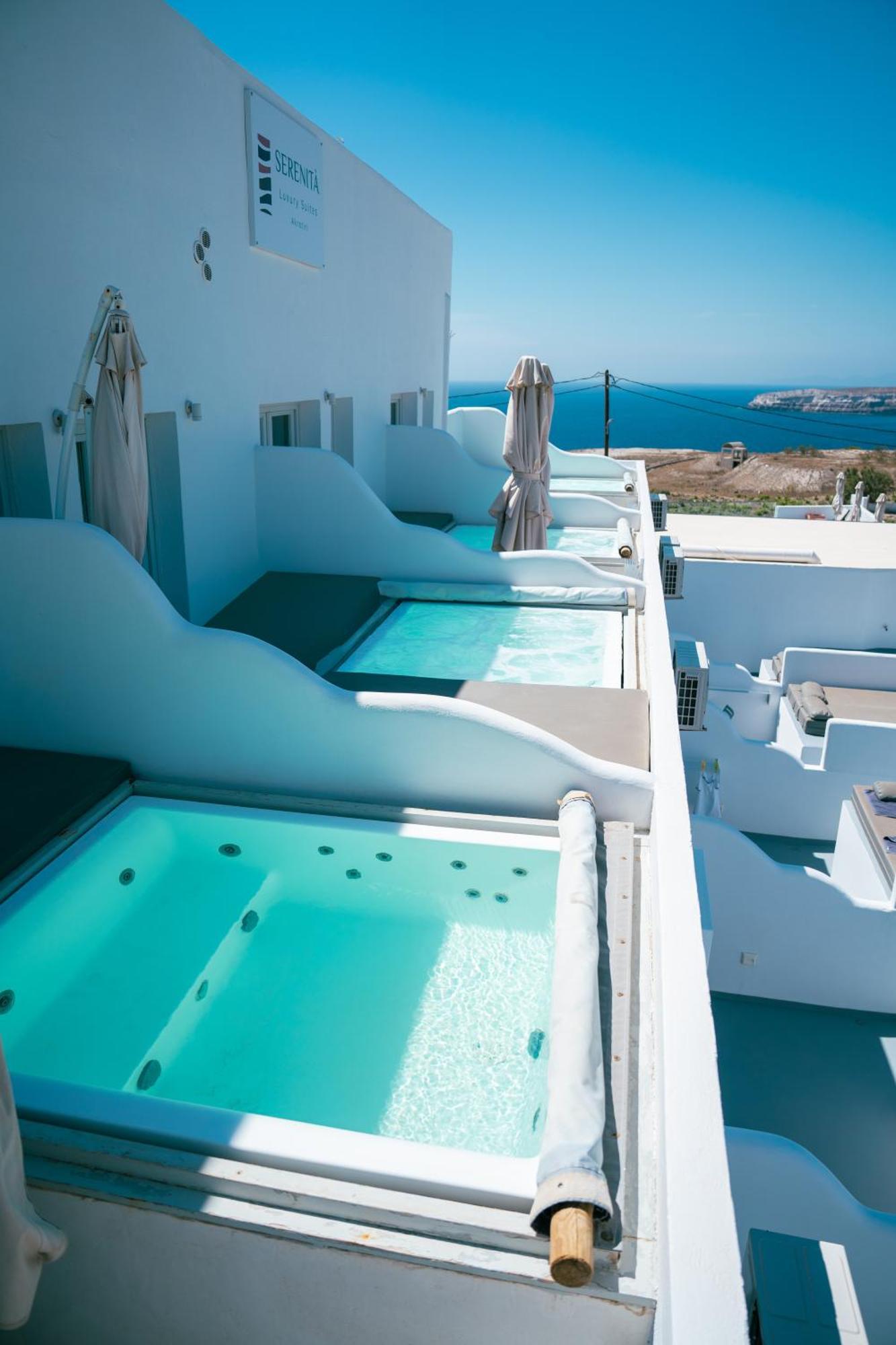 Serenita Luxury 4* Akrotiri (Santorini)