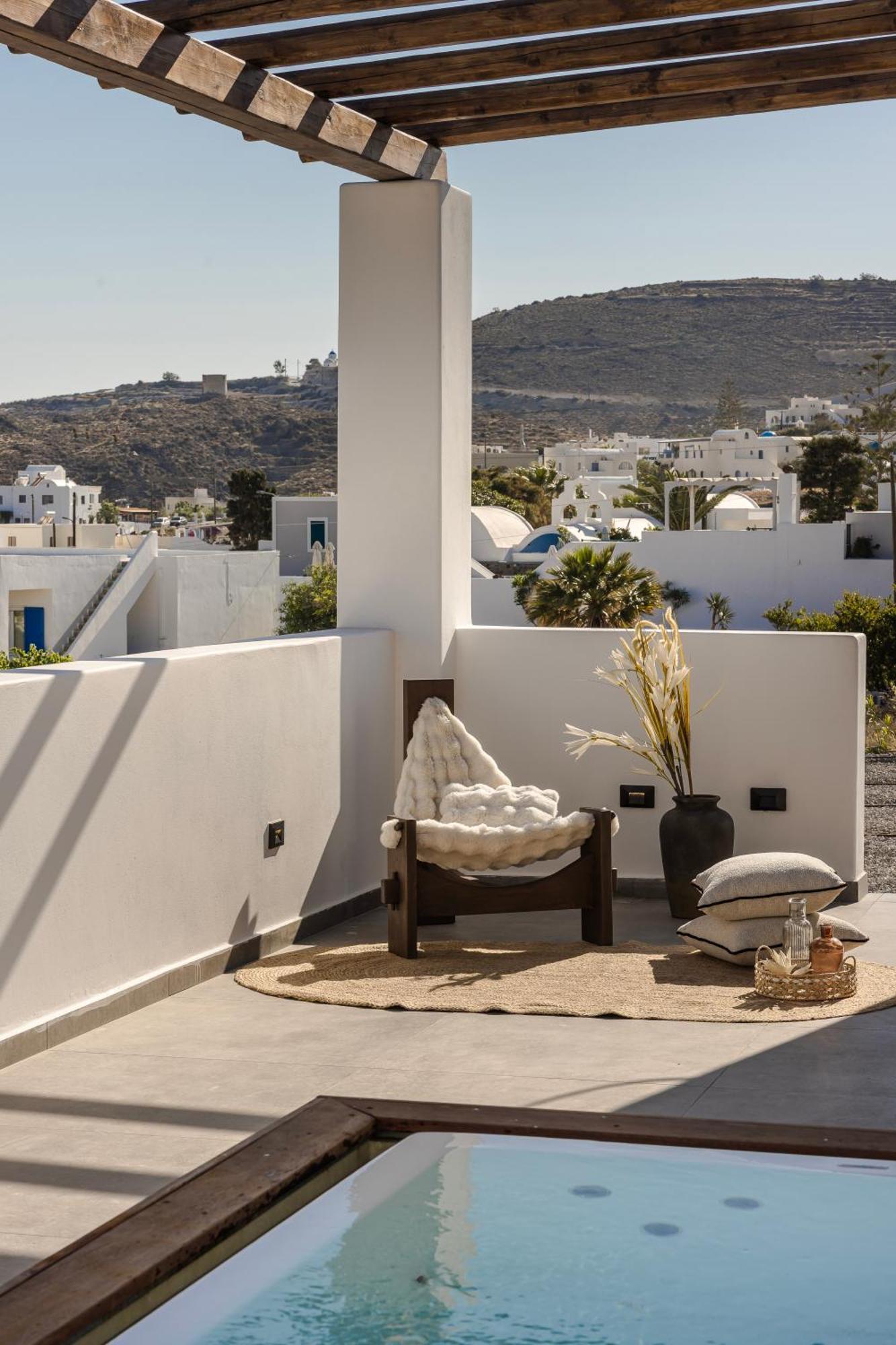 Acro Caldo Hotel