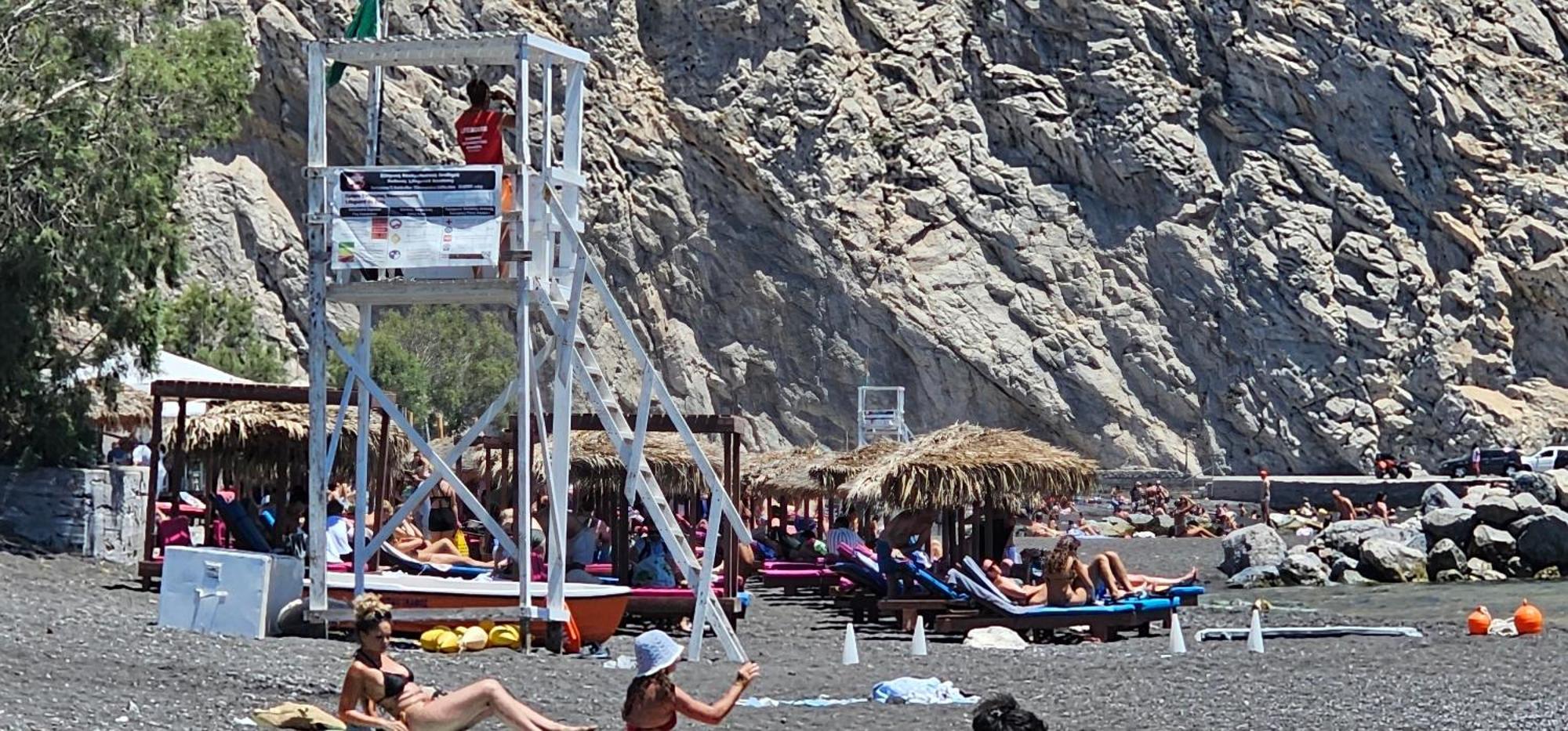 Pleasure Black Santorini Hotel 3*