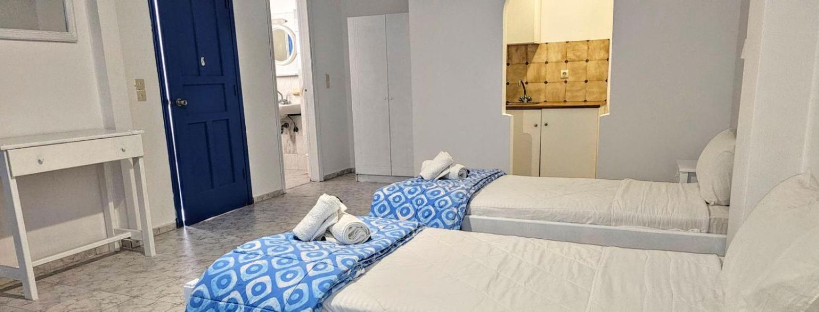 Pleasure Black Santorini Hotel 3*
