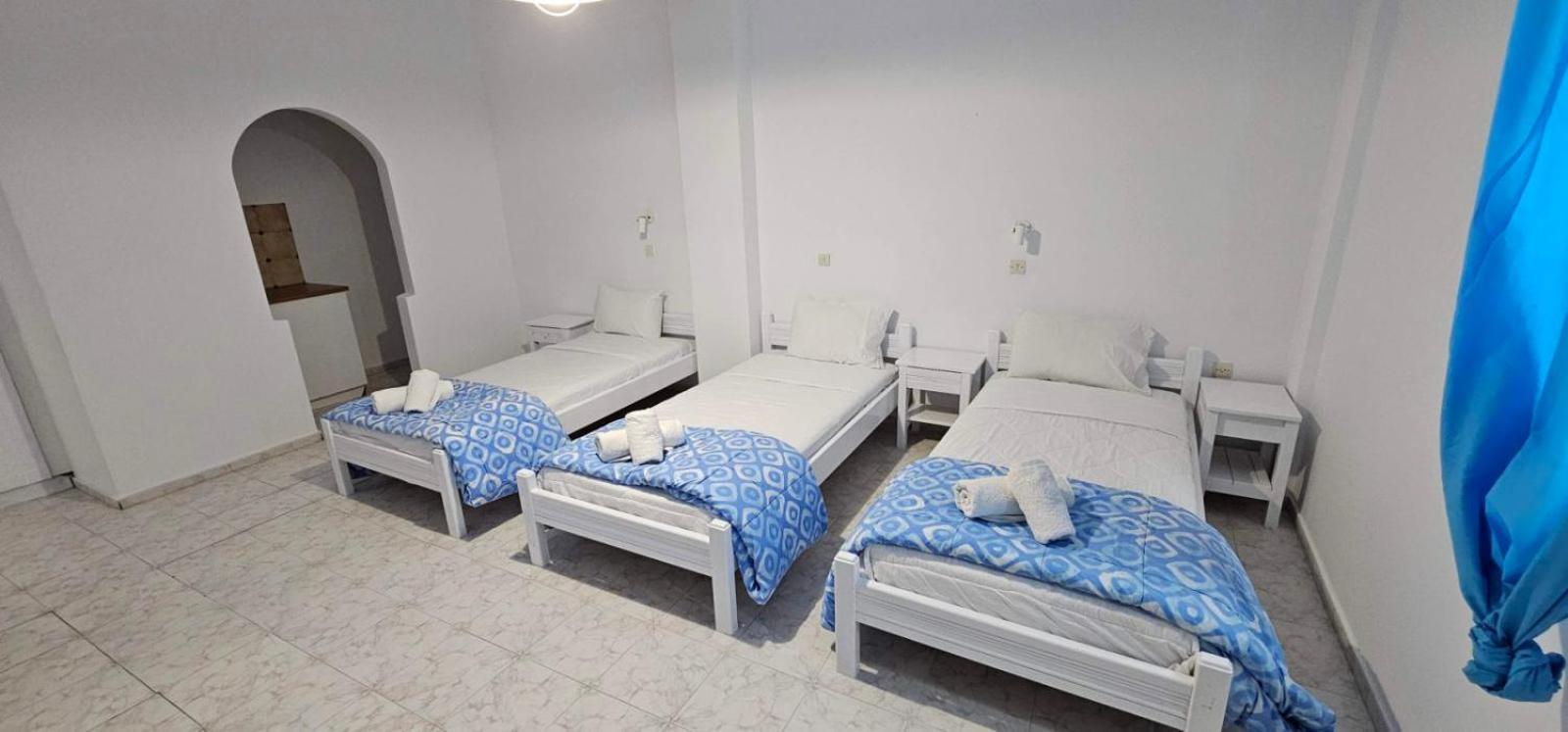 Pleasure Black Santorini Hotel 3*