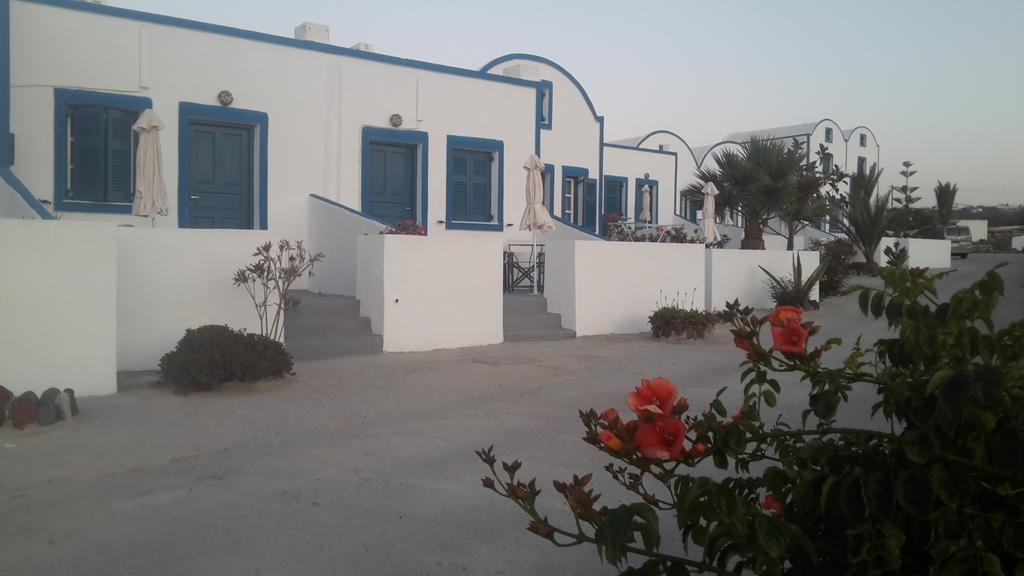 Aparthotel Paradisos *