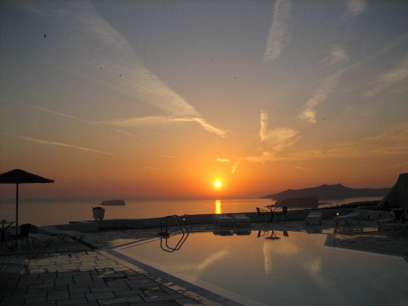 Caldera's Dolphin 4*