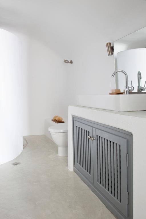 White Villa *
