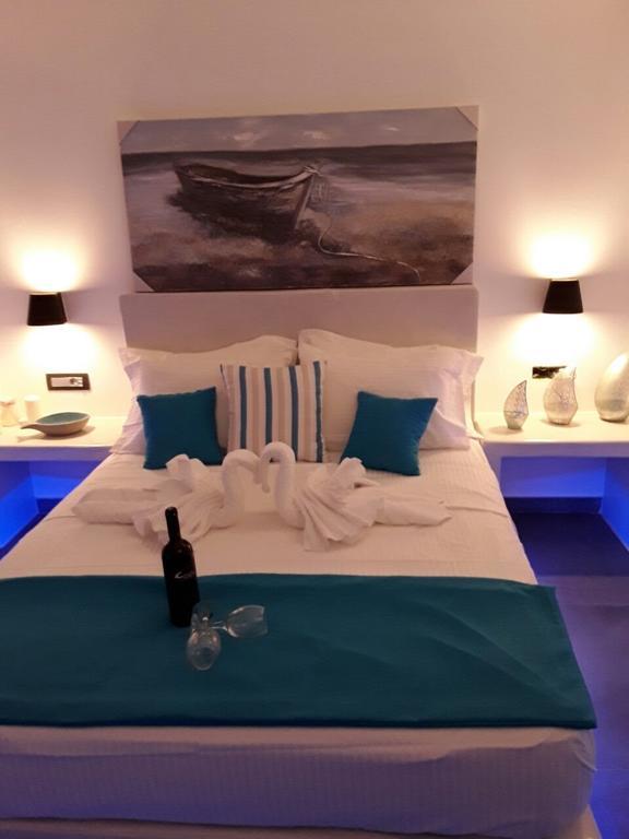 Pousada Santoxenia Luxury Kamári