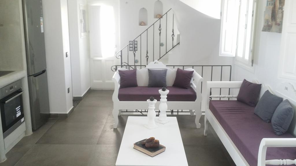 Santoxenia Luxury * Kamári