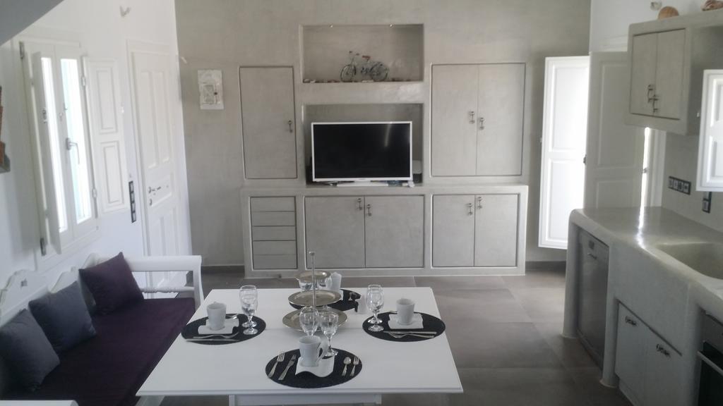 Santoxenia Luxury Pousada Kamári